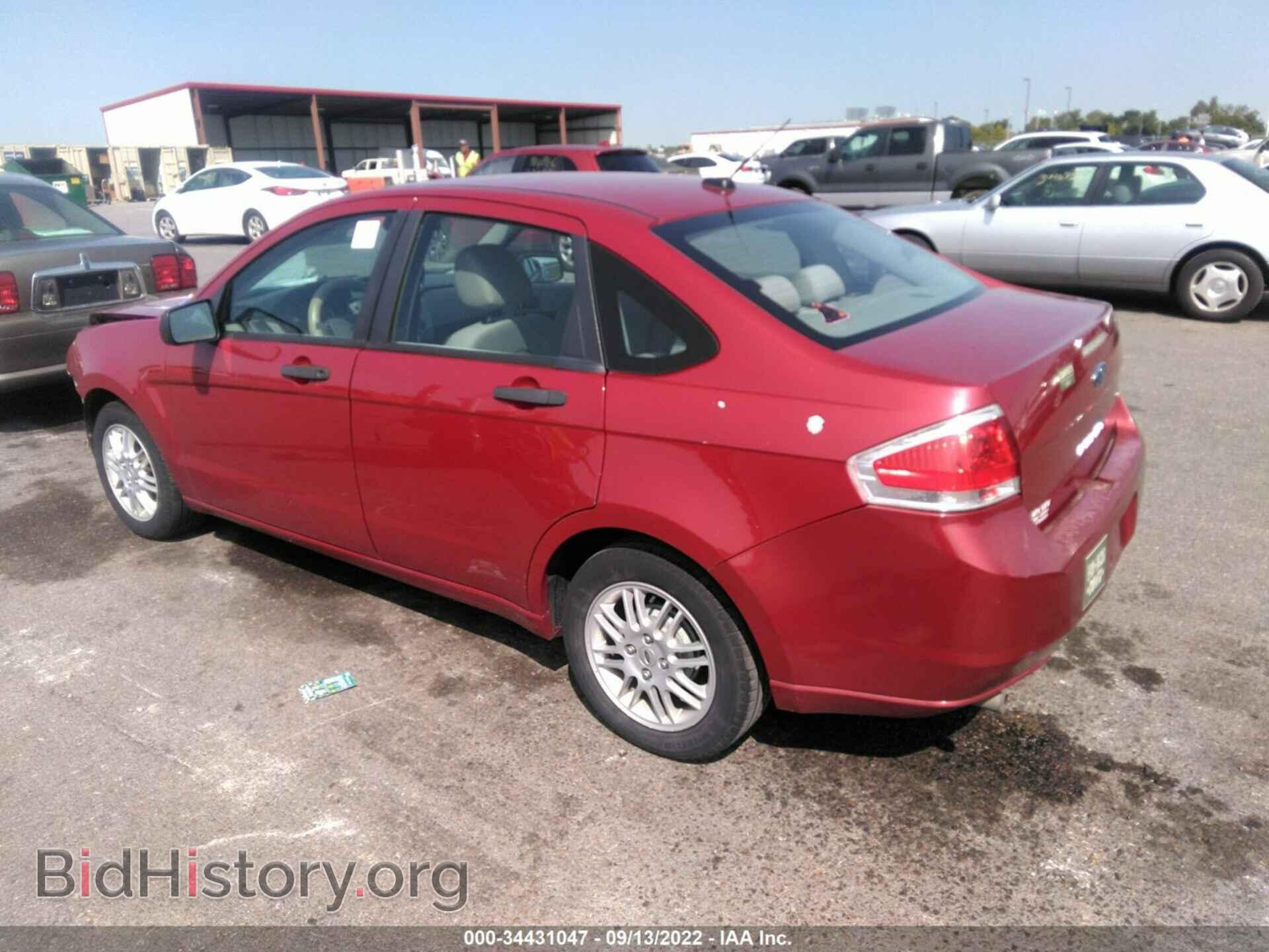 2011 FORD FOCUS - VIN: 1FAHP3FN1BW158825 - Фото 3
