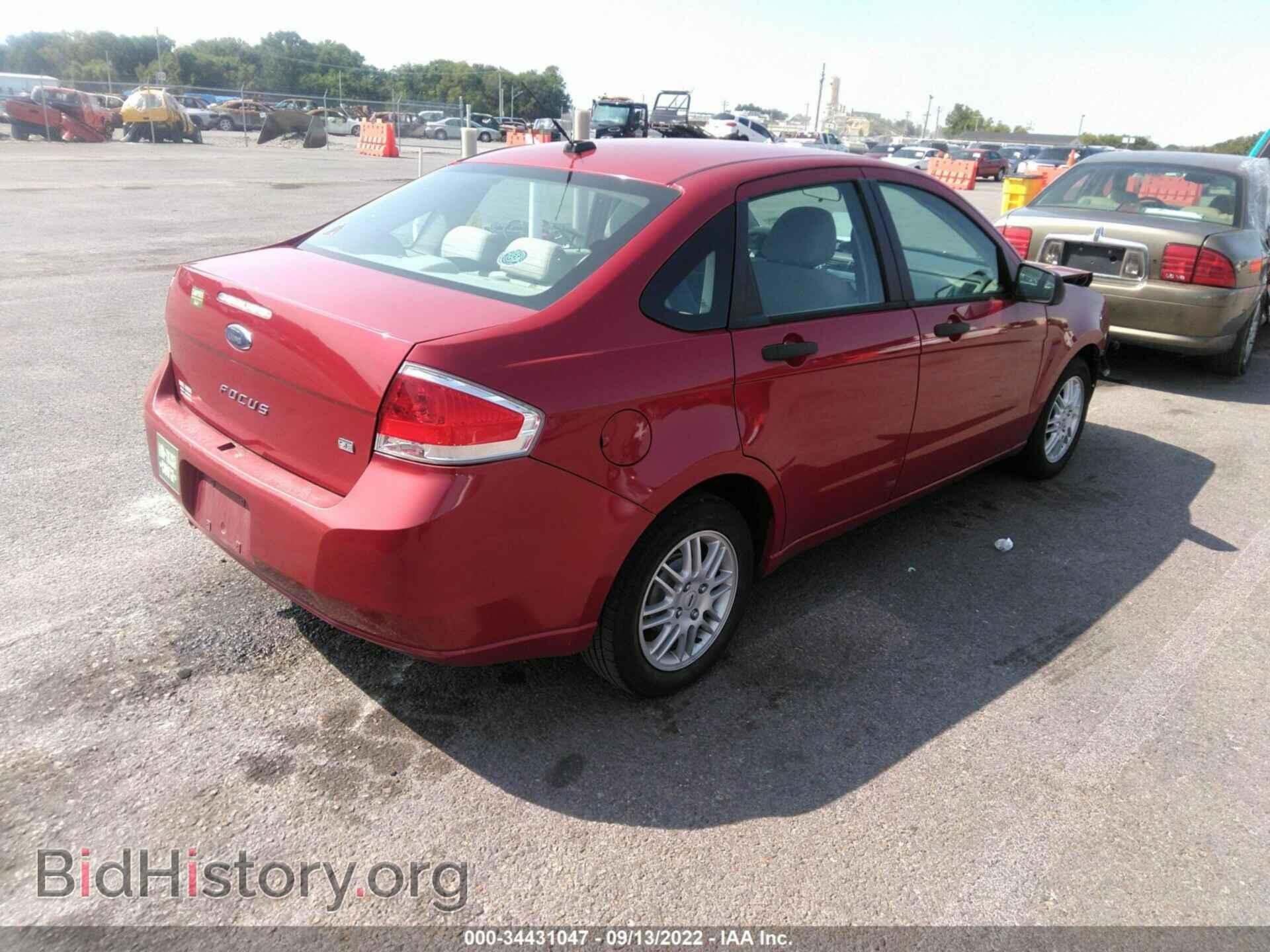 2011 FORD FOCUS - VIN: 1FAHP3FN1BW158825 - Фото 4