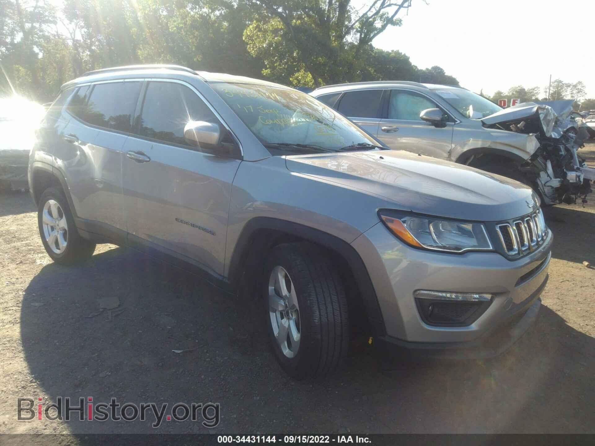 Фотография 3C4NJDBB3HT628044 - JEEP COMPASS 2017