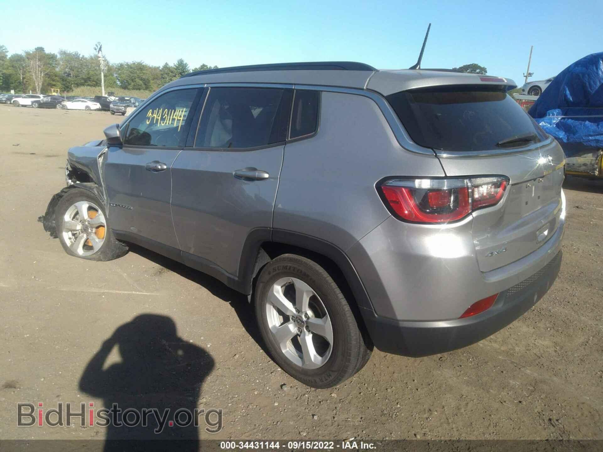 2017 JEEP COMPASS - VIN: 3C4NJDBB3HT628044 - Фото 3