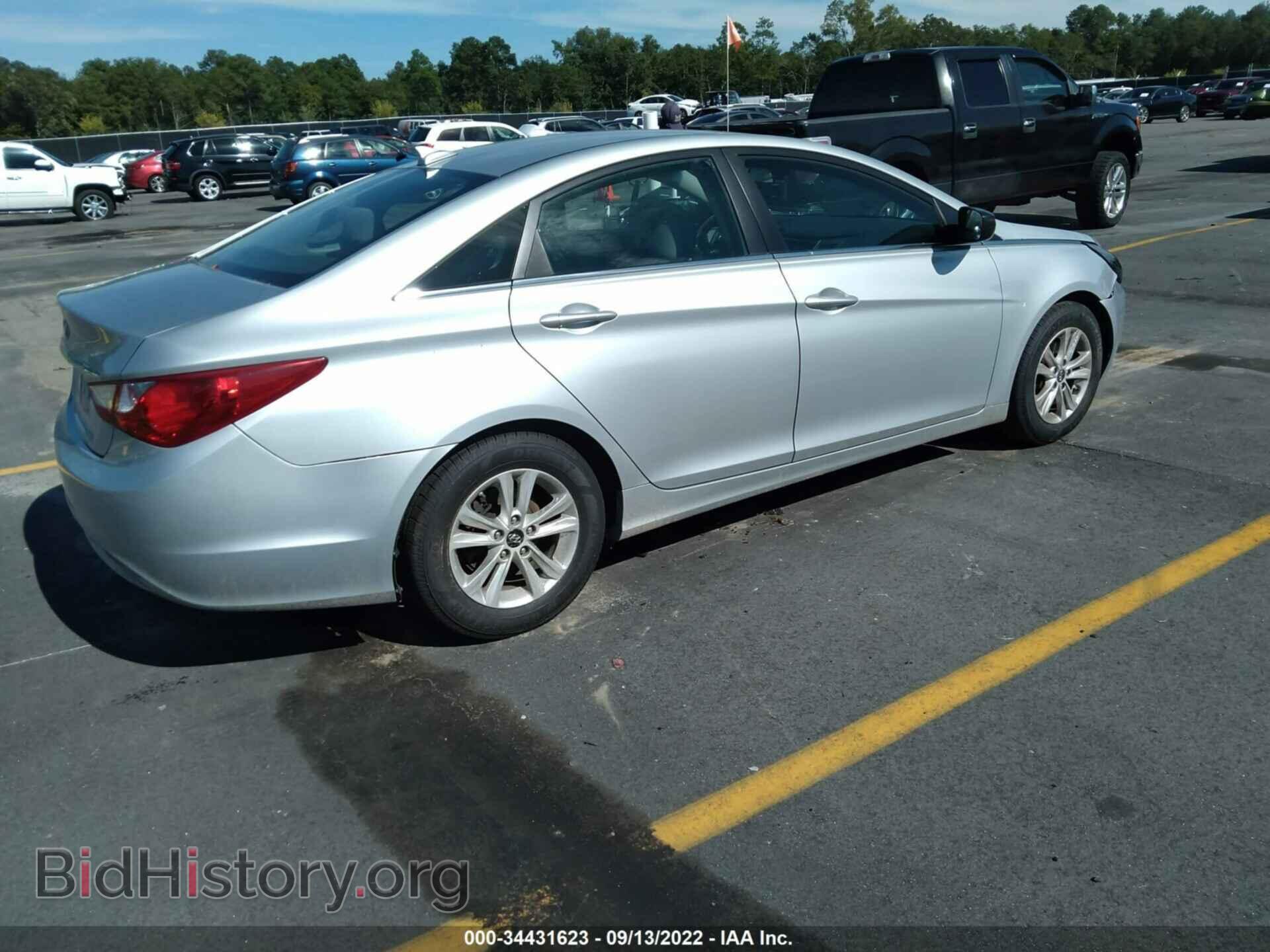 2013 HYUNDAI SONATA - VIN: 5NPEB4AC2DH732154 - Фото 4