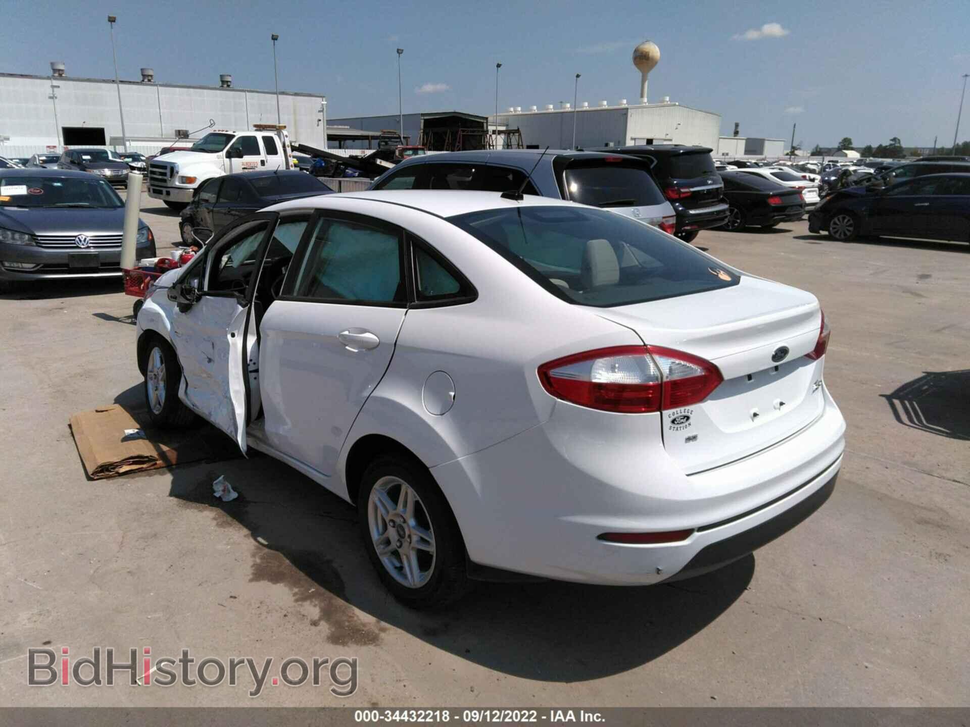 2017 FORD FIESTA - VIN: 3FADP4BJ2HM147431 - Фото 3