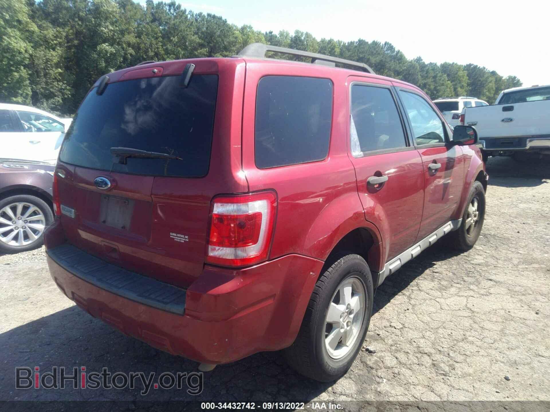 2010 FORD ESCAPE - VIN: 1FMCU0D76AKC90447 - Фото 4