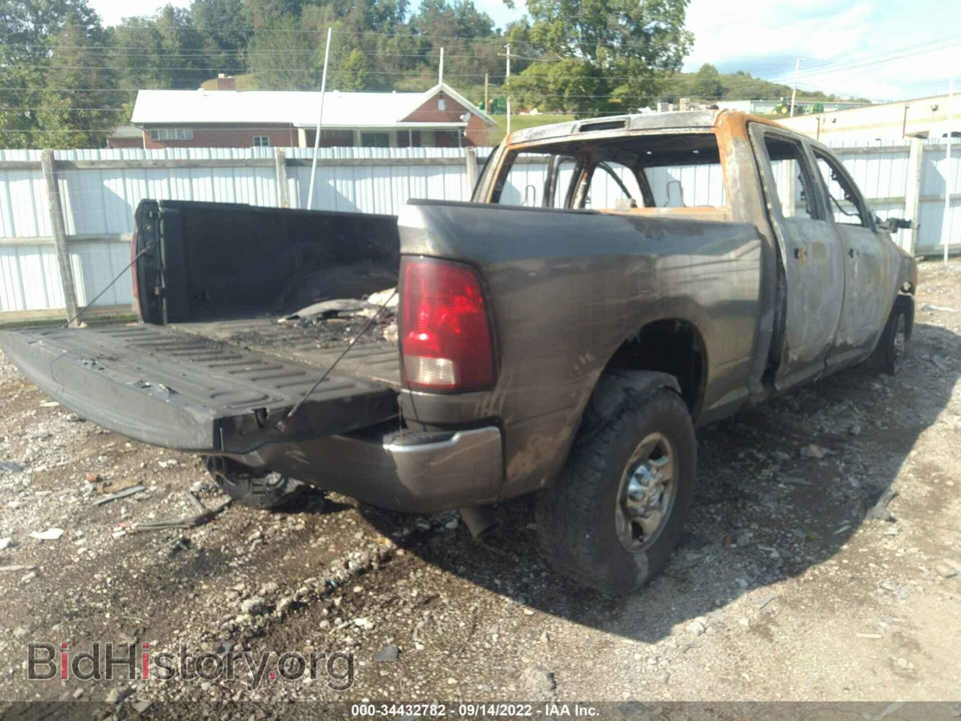 2012 RAM 2500 - VIN: 3C6UD5CLXCG144946 - Photo 4