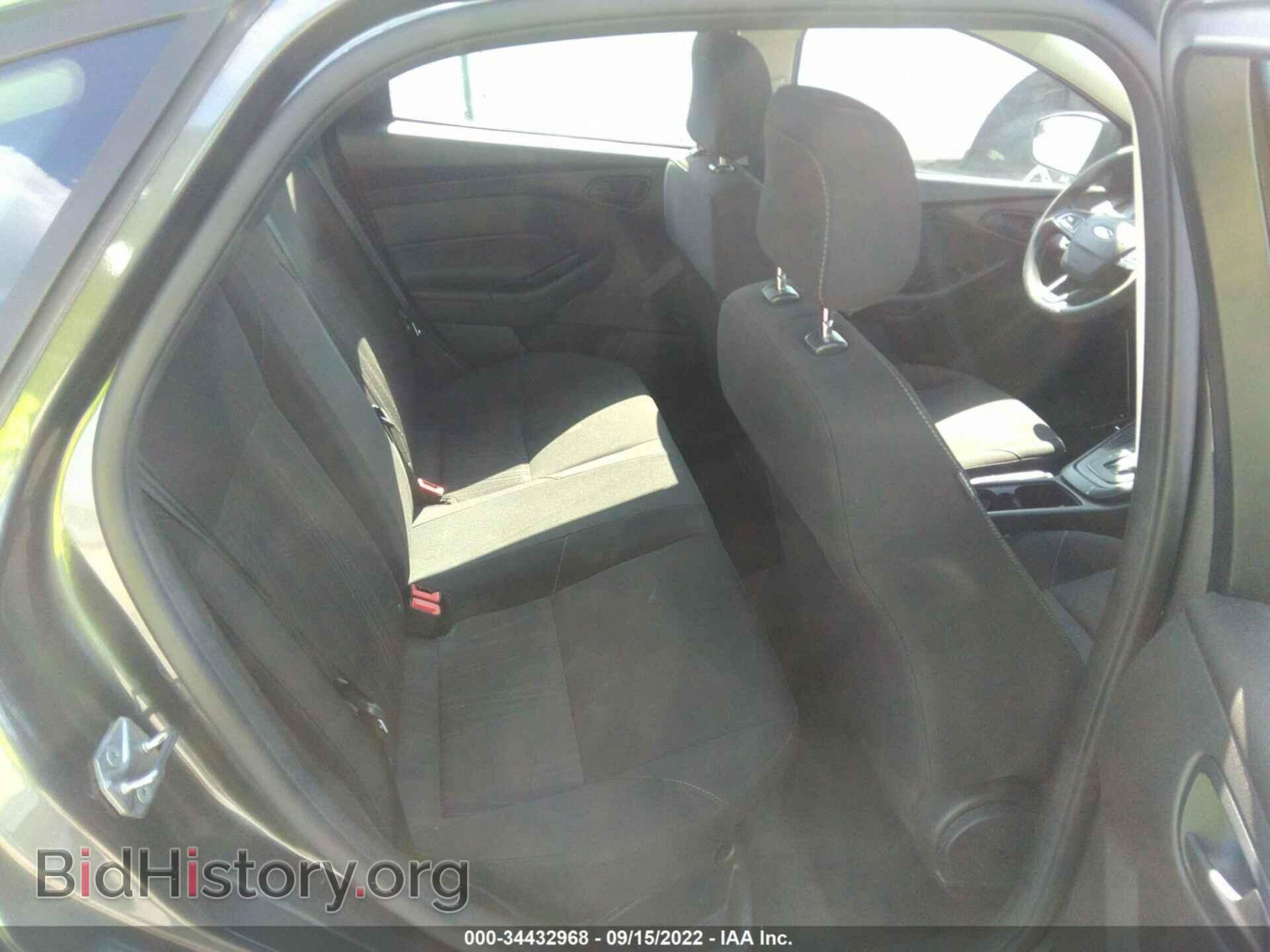2017 FORD FOCUS - VIN: 1FADP3E28HL299827 - Фото 8