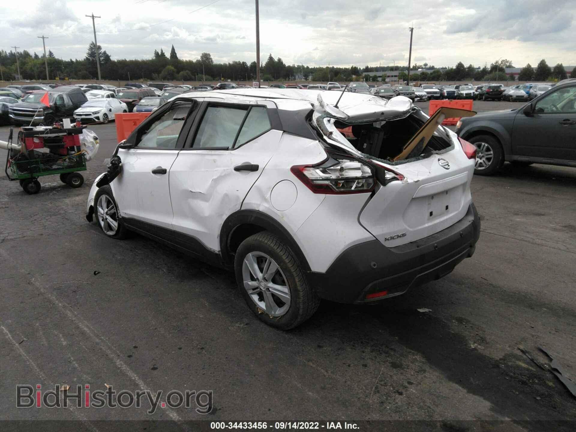 2020 NISSAN KICKS - VIN: 3N1CP5BV8LL496707 - Фото 3
