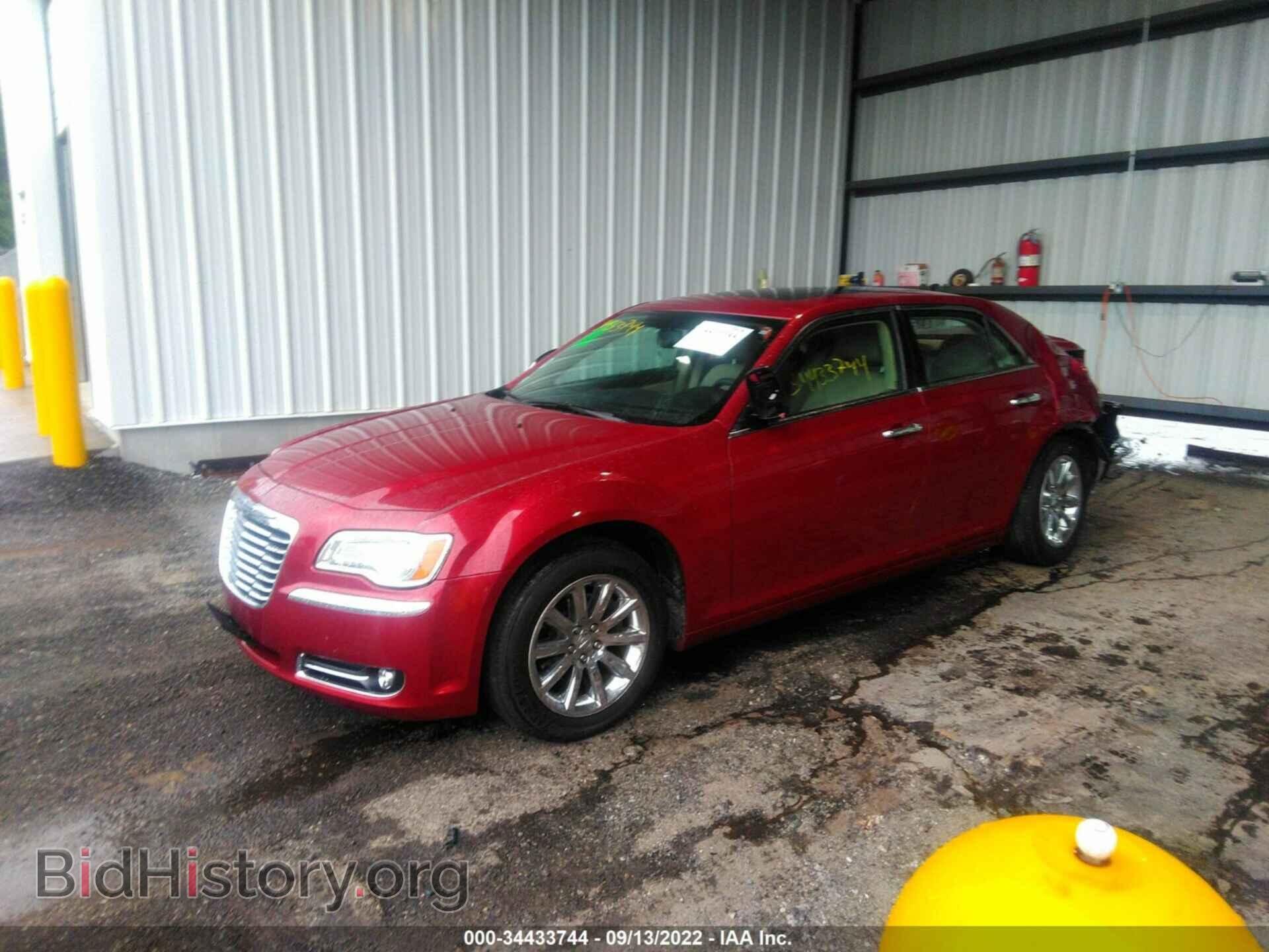 2012 CHRYSLER 300 - VIN: 2C3CCACG2CH165278 - Фото 2