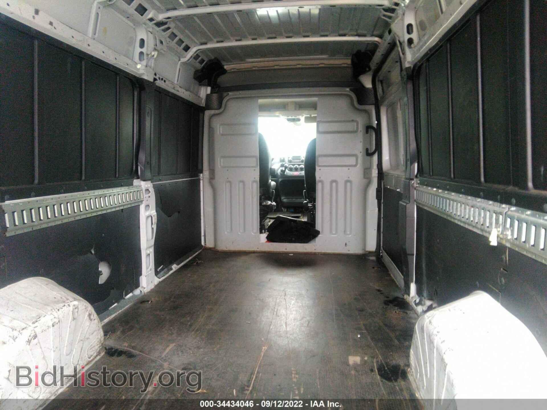 2015 RAM PROMASTER - VIN: 3C6URVJD8FE506799 - Фото 8