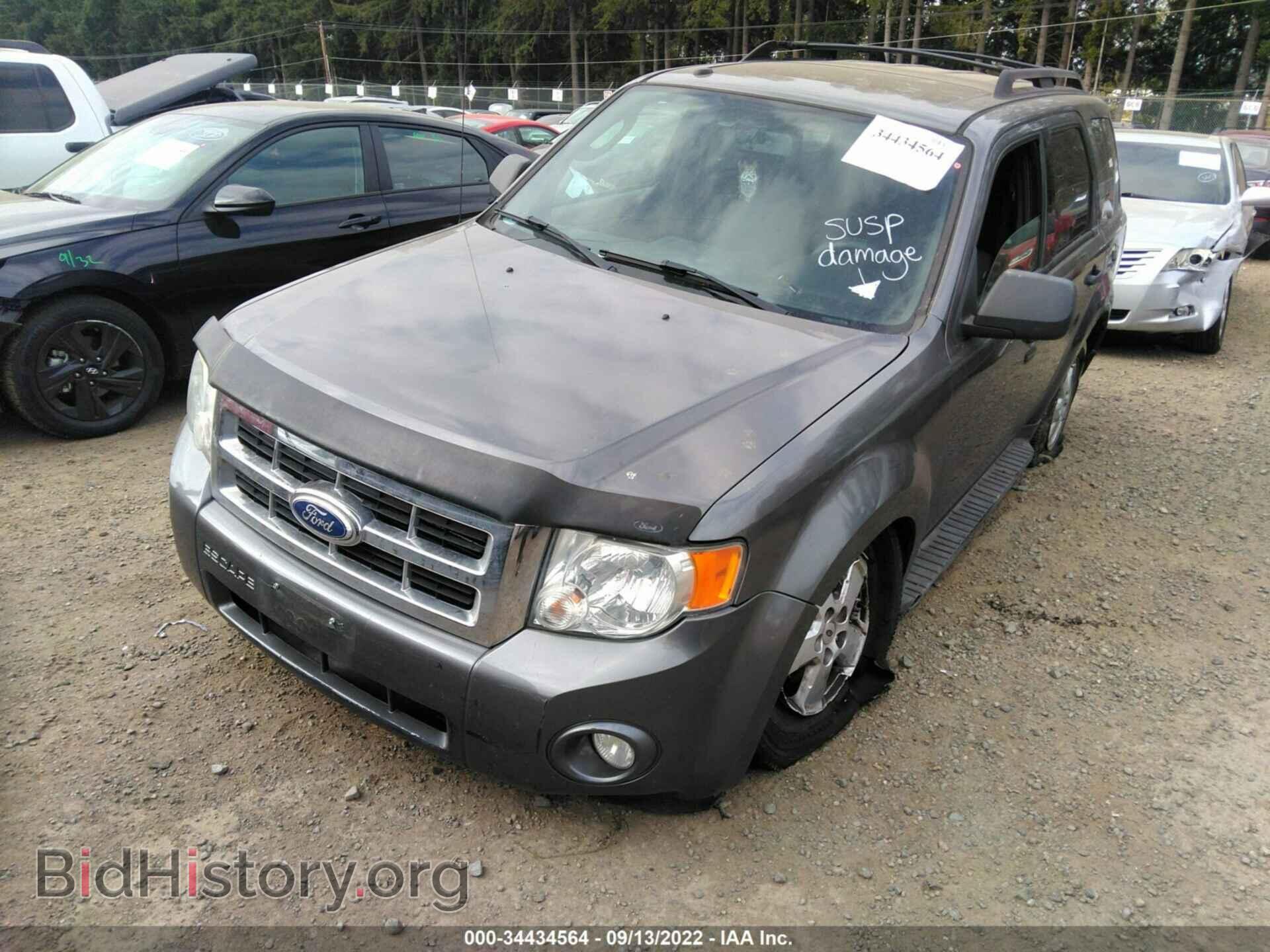 2010 FORD ESCAPE - VIN: 1FMCU9DG3AKC08002 - Photo 2