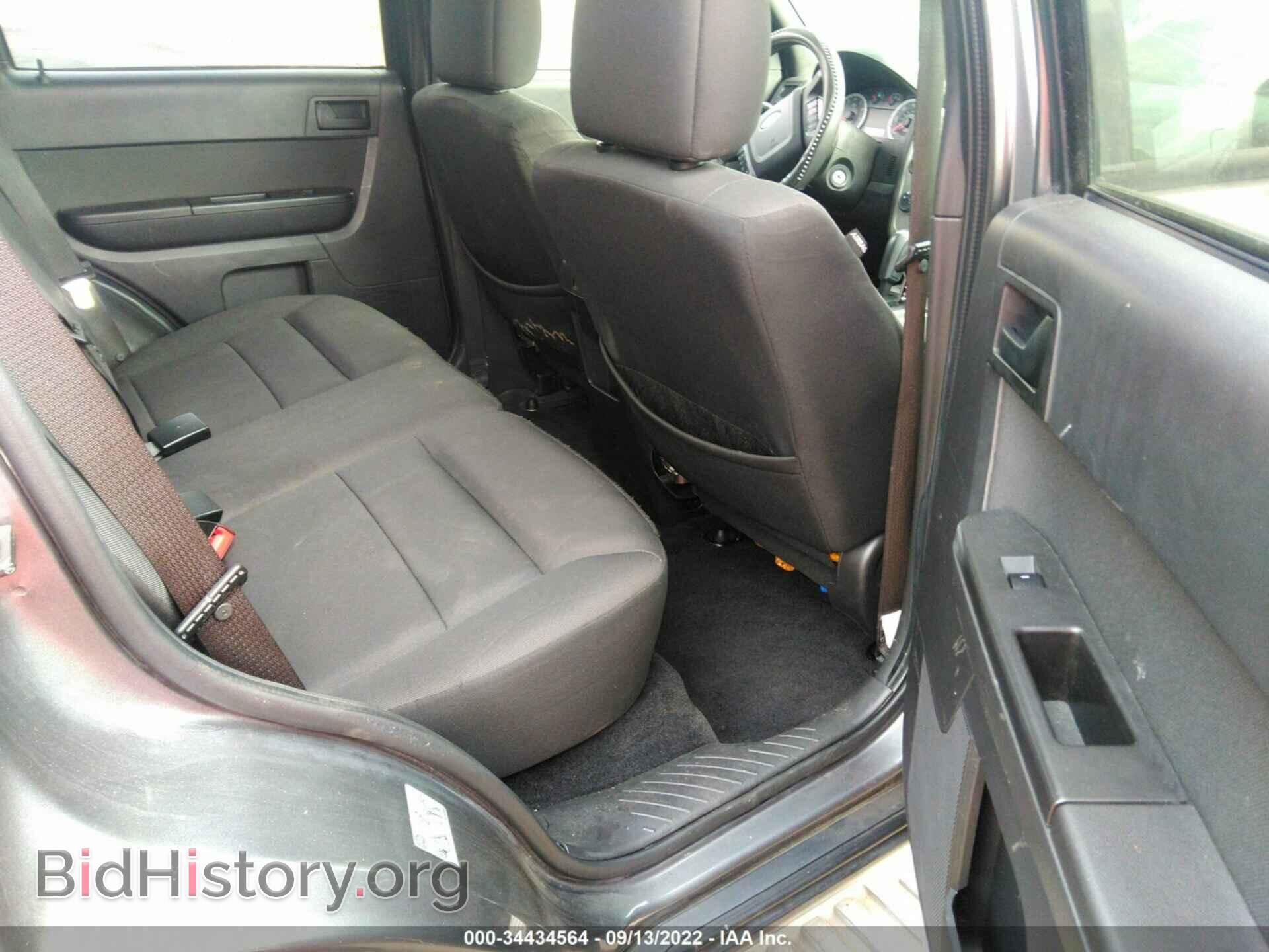 2010 FORD ESCAPE - VIN: 1FMCU9DG3AKC08002 - Photo 8