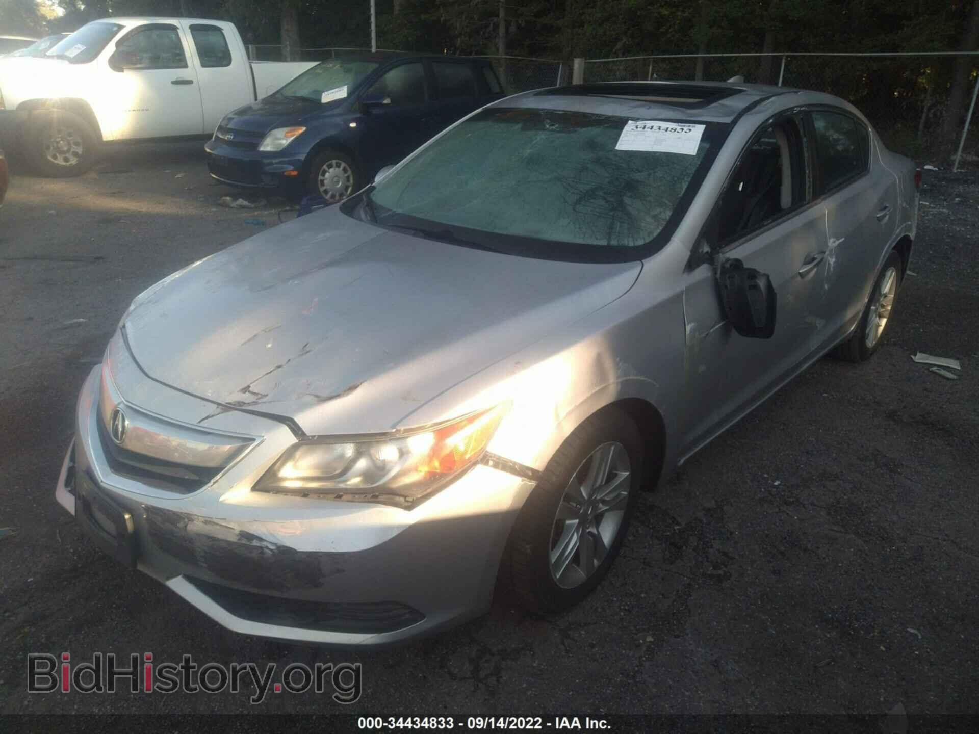 2013 ACURA ILX - VIN: 19VDE1F33DE021490 - Фото 2