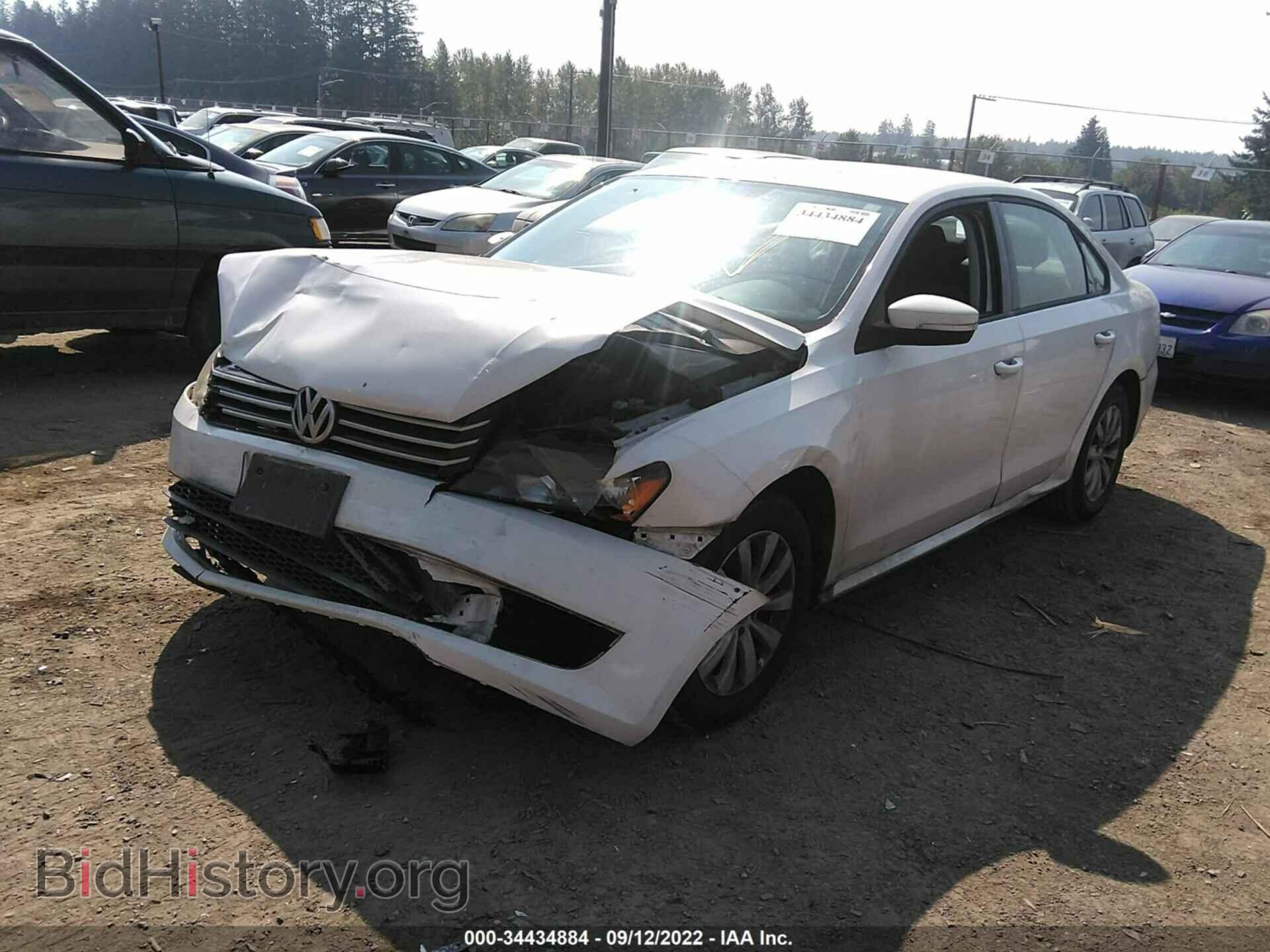 2013 VOLKSWAGEN PASSAT - VIN: 1VWAP7A36DC024483 - Фото 2