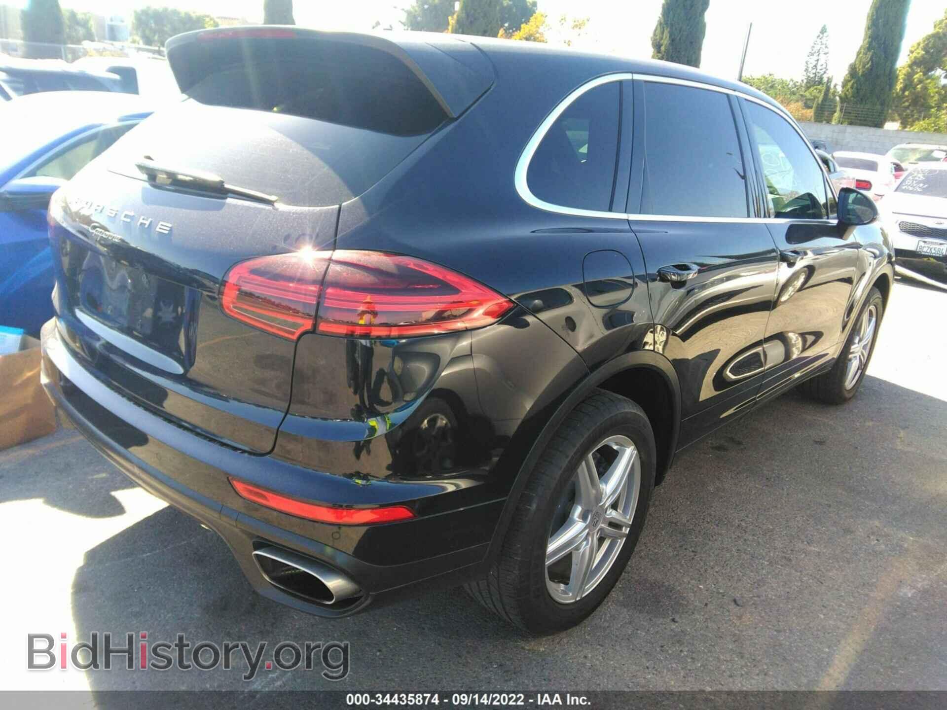 2017 PORSCHE CAYENNE - VIN: WP1AA2A28HKA89358 - Фото 4