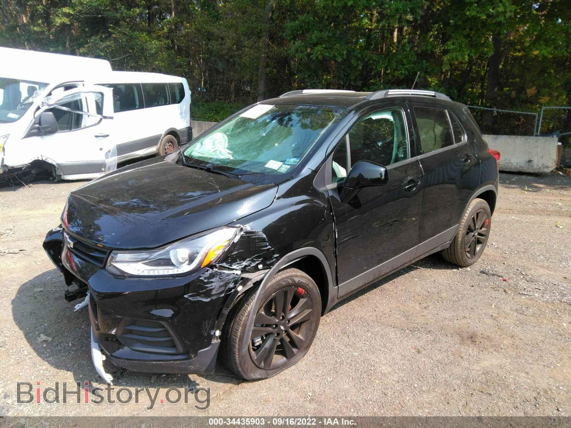 2020 CHEVROLET TRAX - VIN: 3GNCJPSB6LL308385 - Фото 2