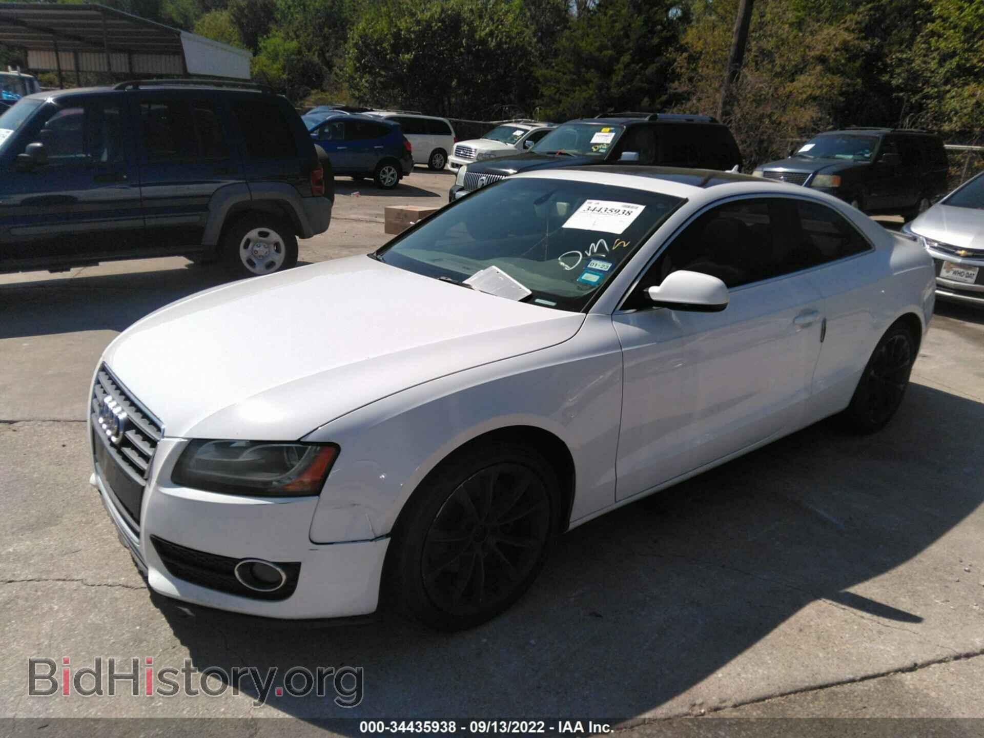 2010 AUDI A5 - VIN: WAULFAFRXAA072999 - Фото 2