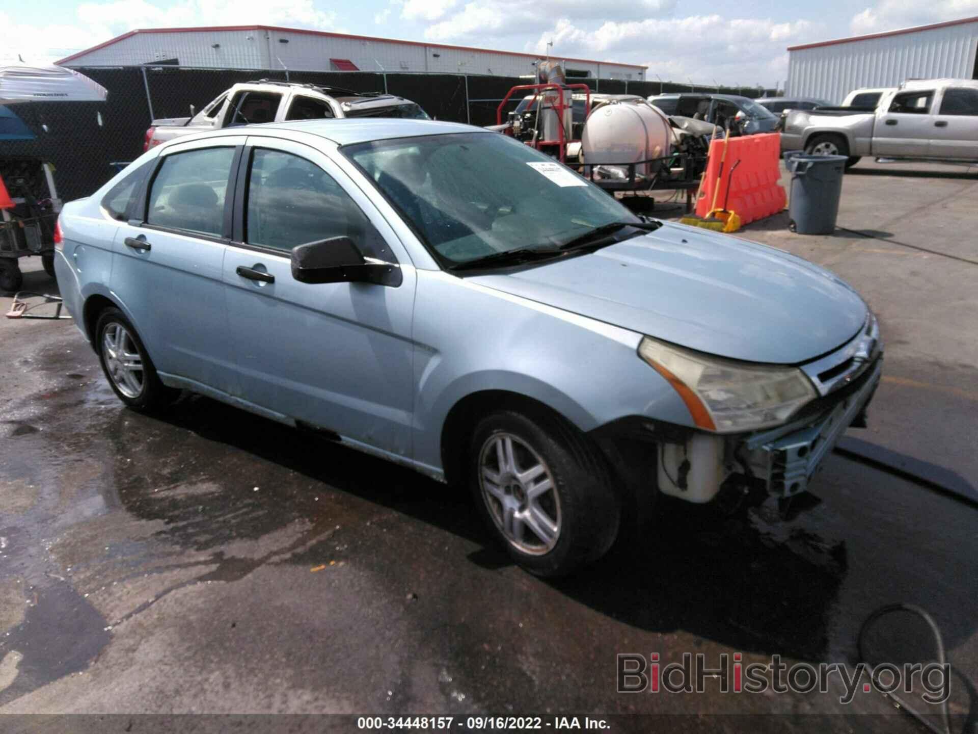 Photo 1FAHP34N79W211458 - FORD FOCUS 2009