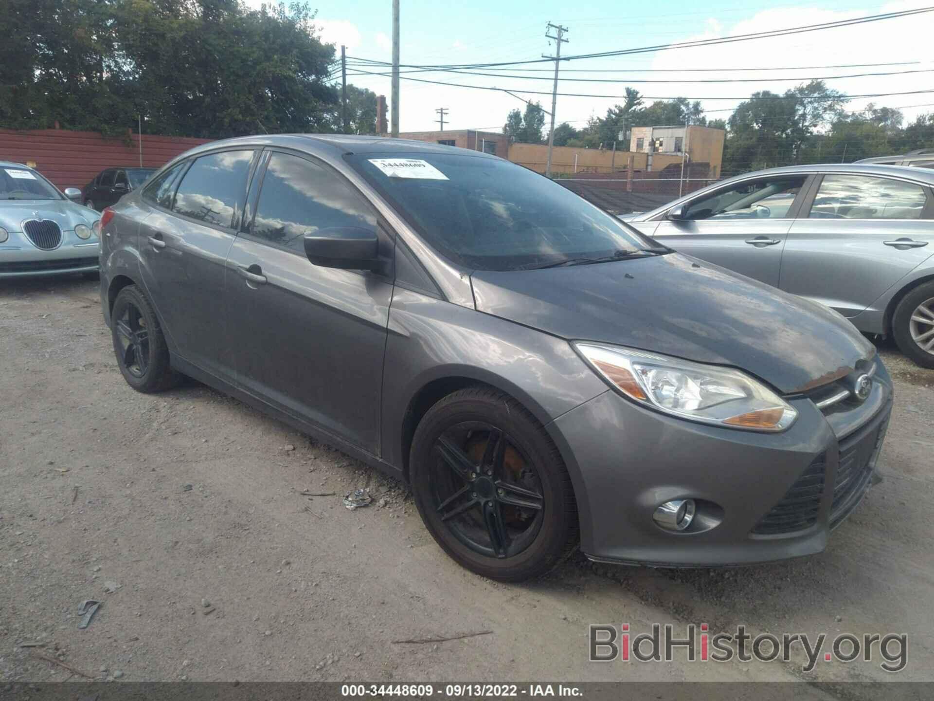 Photo 1FAHP3F25CL475399 - FORD FOCUS 2012