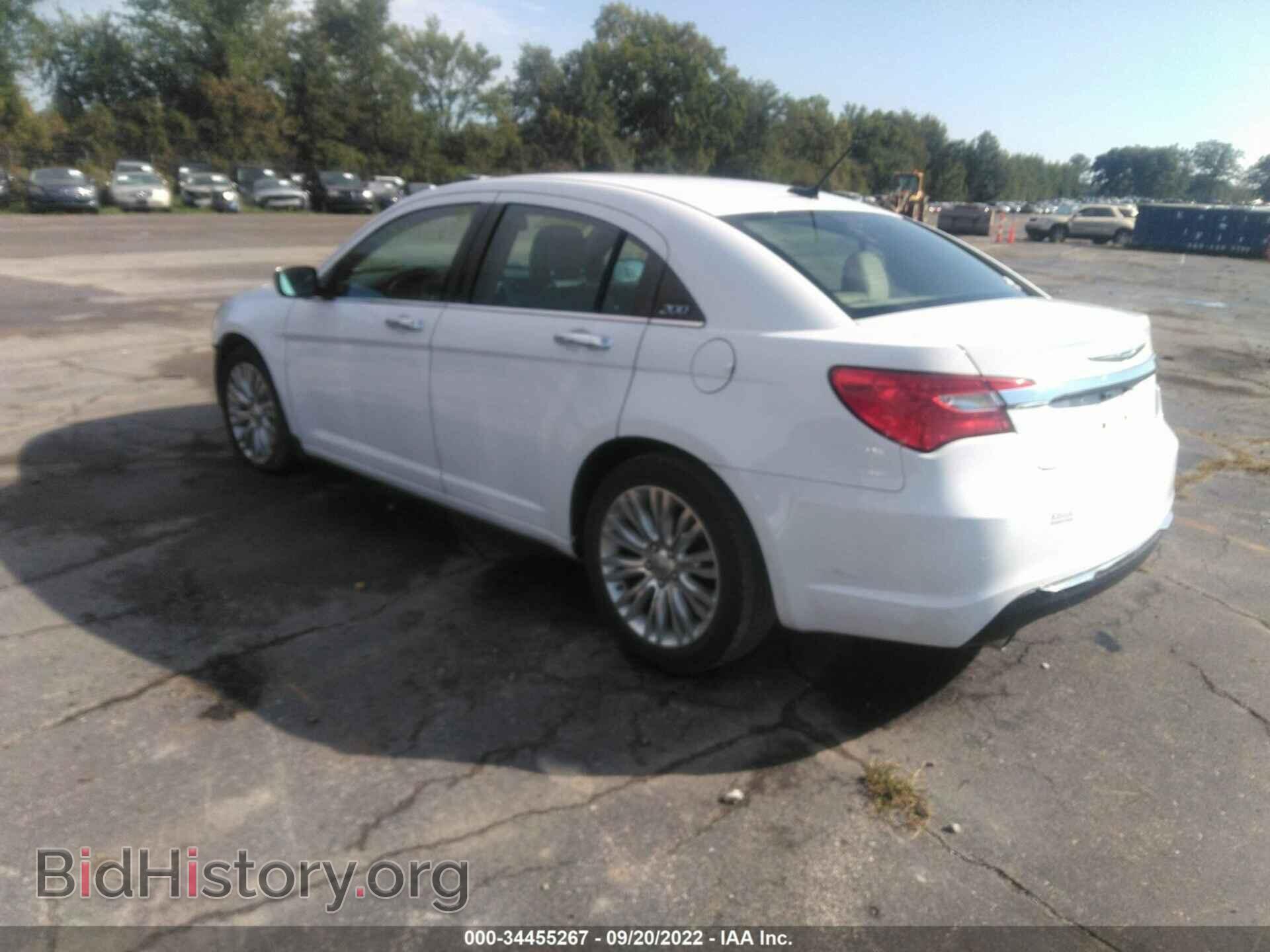 2013 CHRYSLER 200 - VIN: 1C3CCBCG8DN684530 - Фото 3
