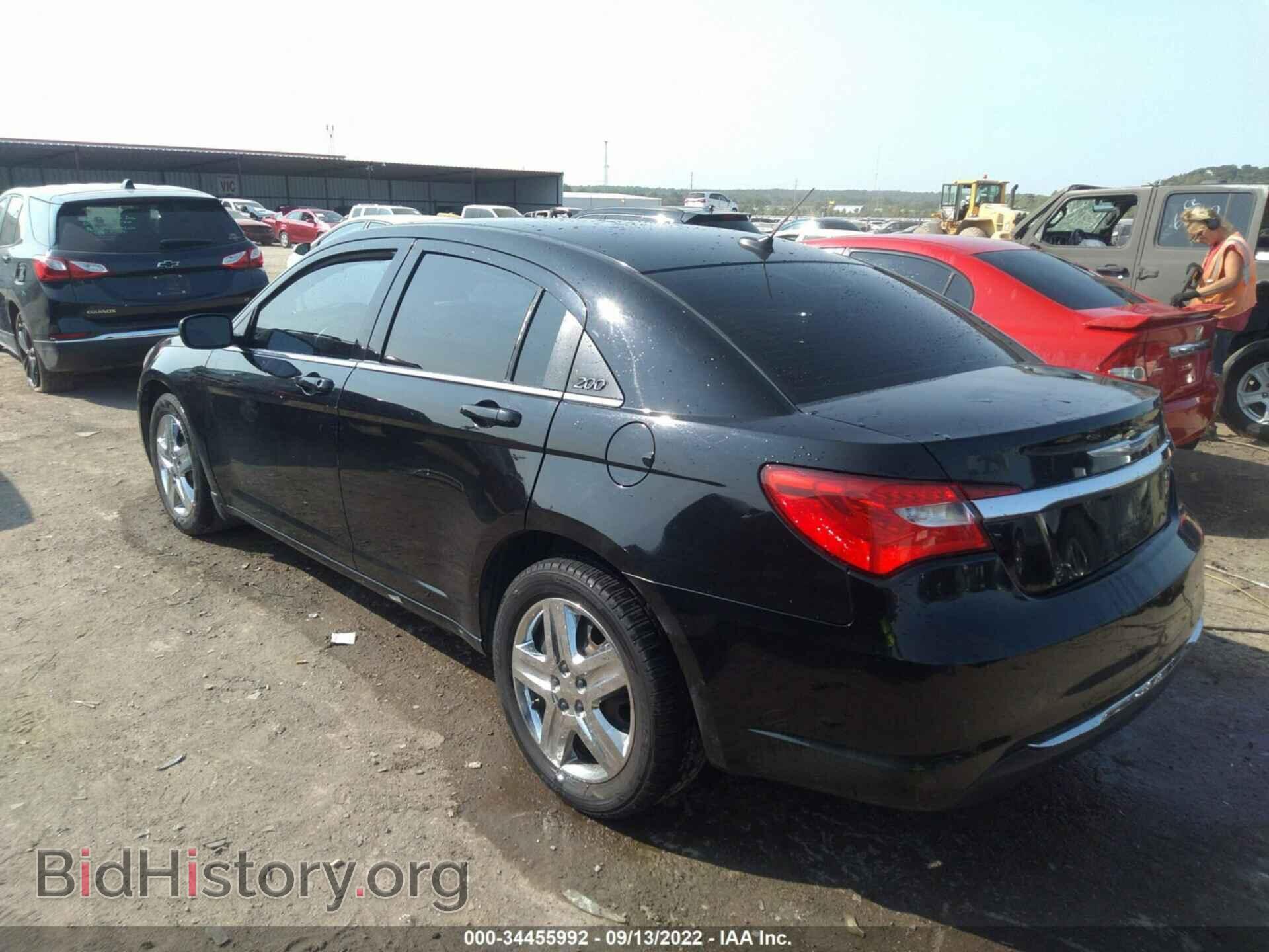 2012 CHRYSLER 200 - VIN: 1C3CCBAB3CN268553 - Фото 3