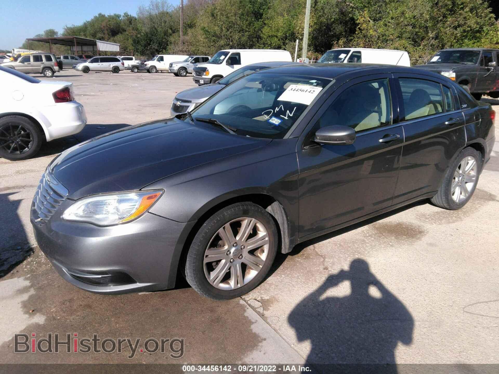 2012 CHRYSLER 200 - VIN: 1C3CCBBB7CN140508 - Фото 2