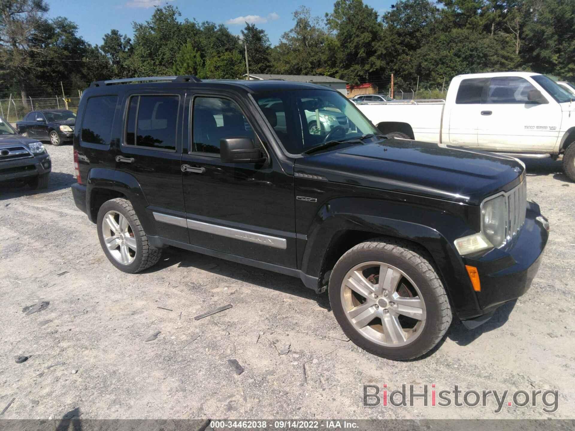 Photo 1C4PJMFK4CW204779 - JEEP LIBERTY 2012