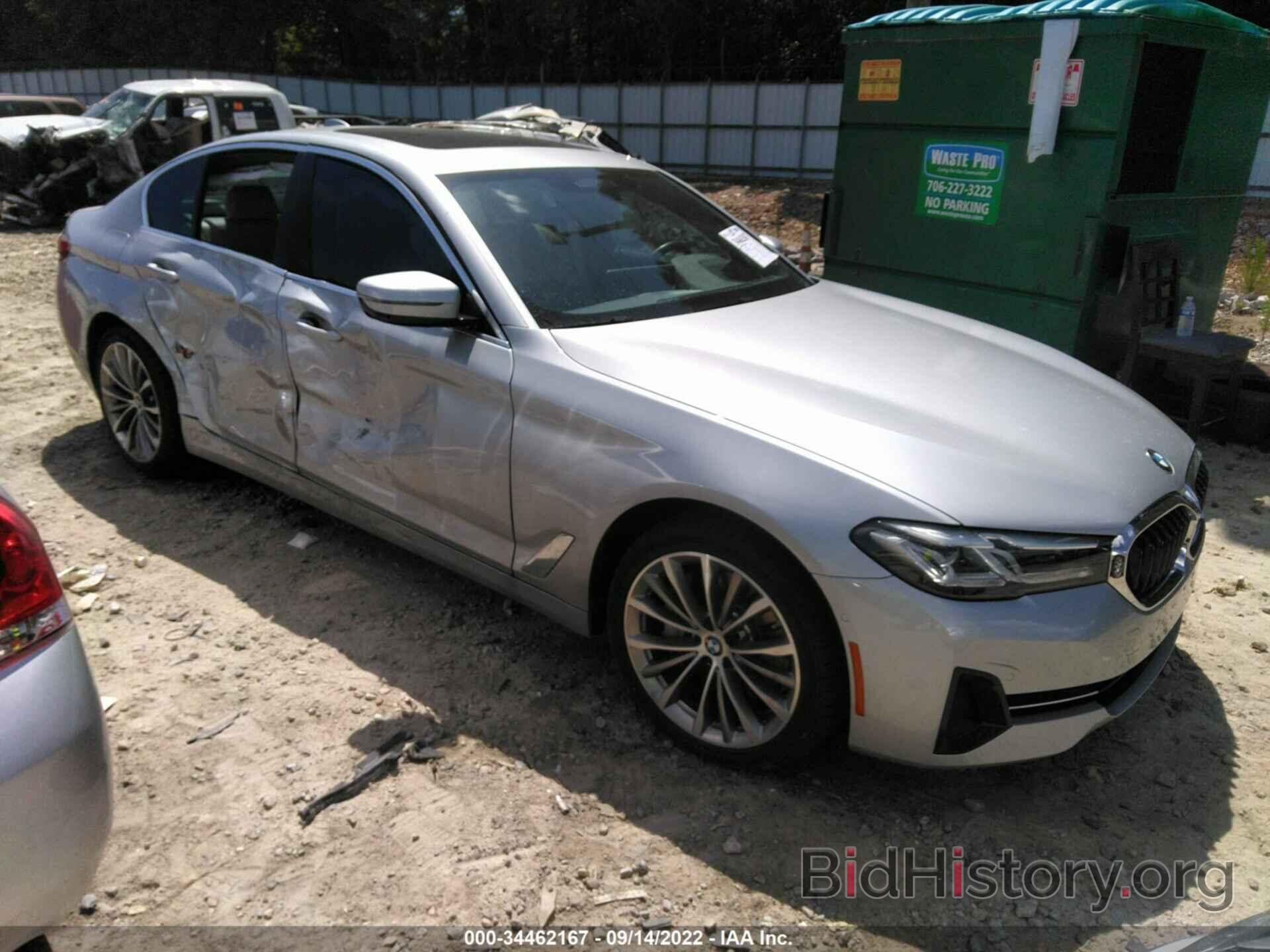 Photo WBA53BJ07MCF40828 - BMW 5 SERIES 2021