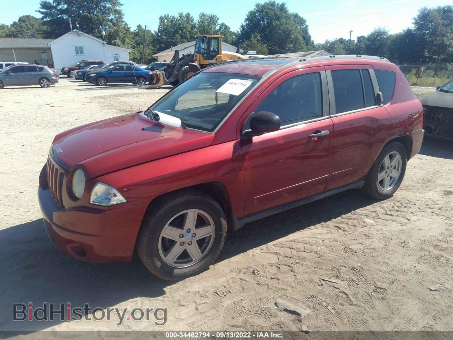 2009 JEEP COMPASS - VIN: 1J4FT47B79D140448 - Фото 2
