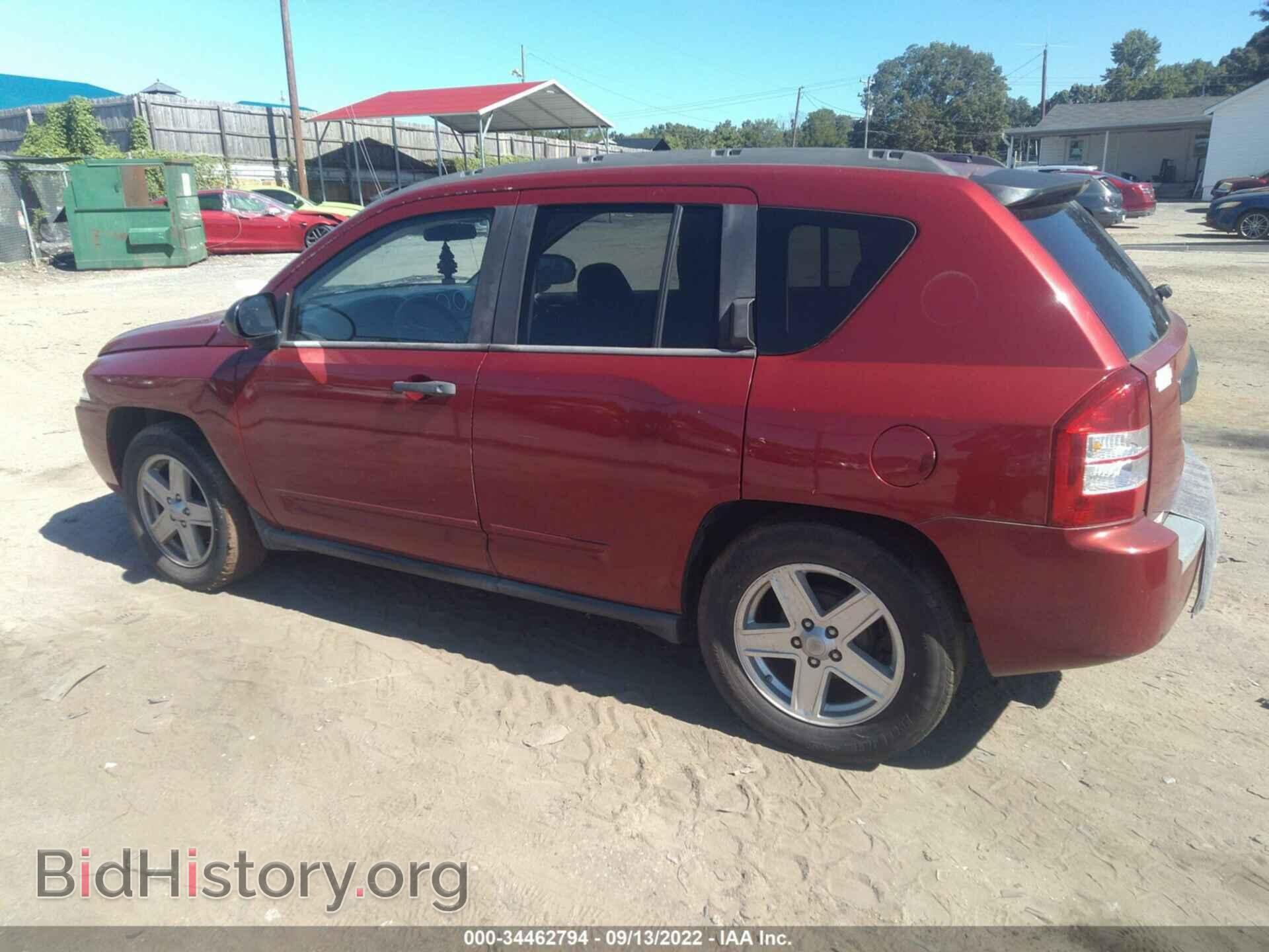 2009 JEEP COMPASS - VIN: 1J4FT47B79D140448 - Фото 3