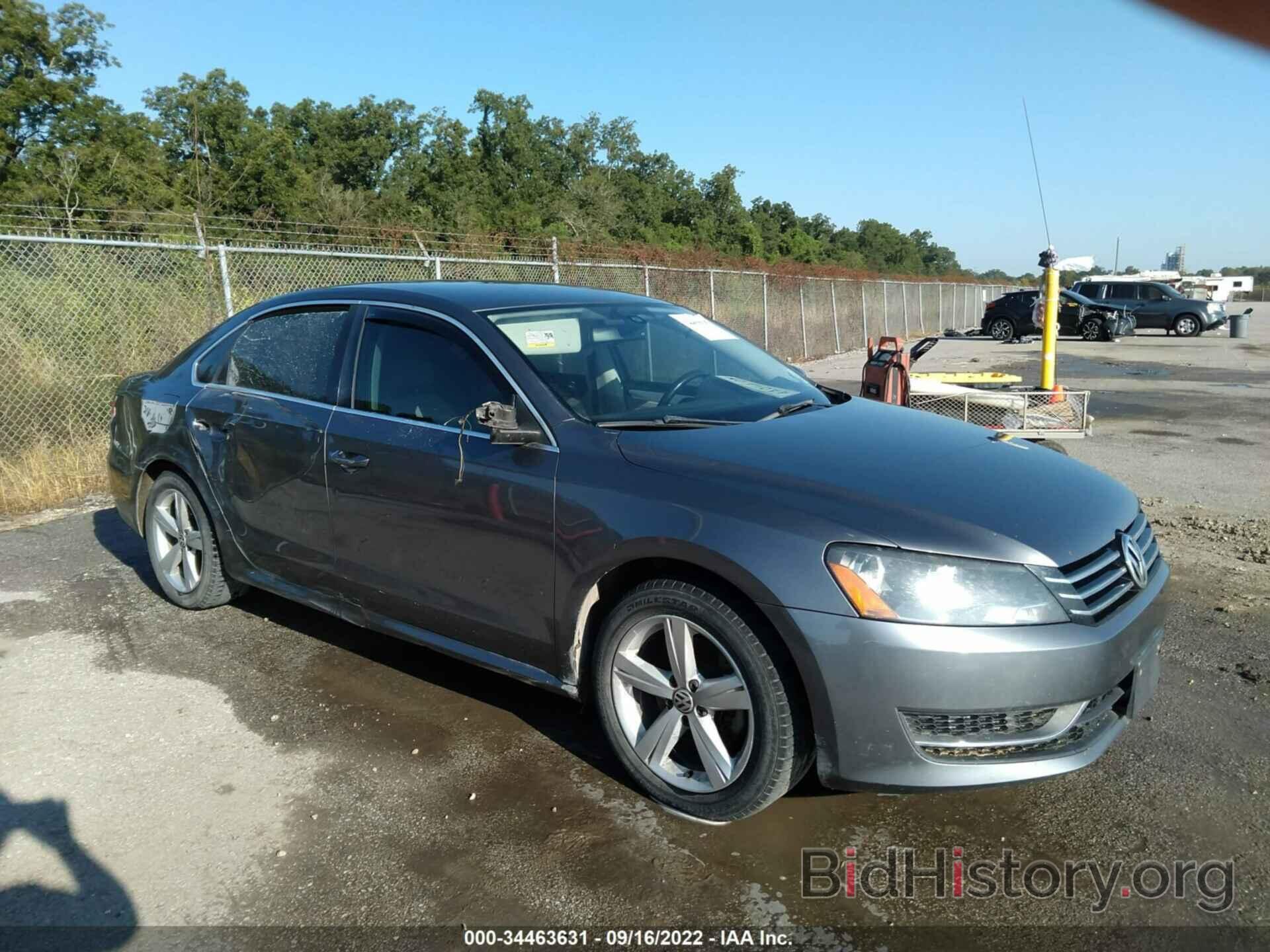 Photo 1VWBP7A36CC069989 - VOLKSWAGEN PASSAT 2012