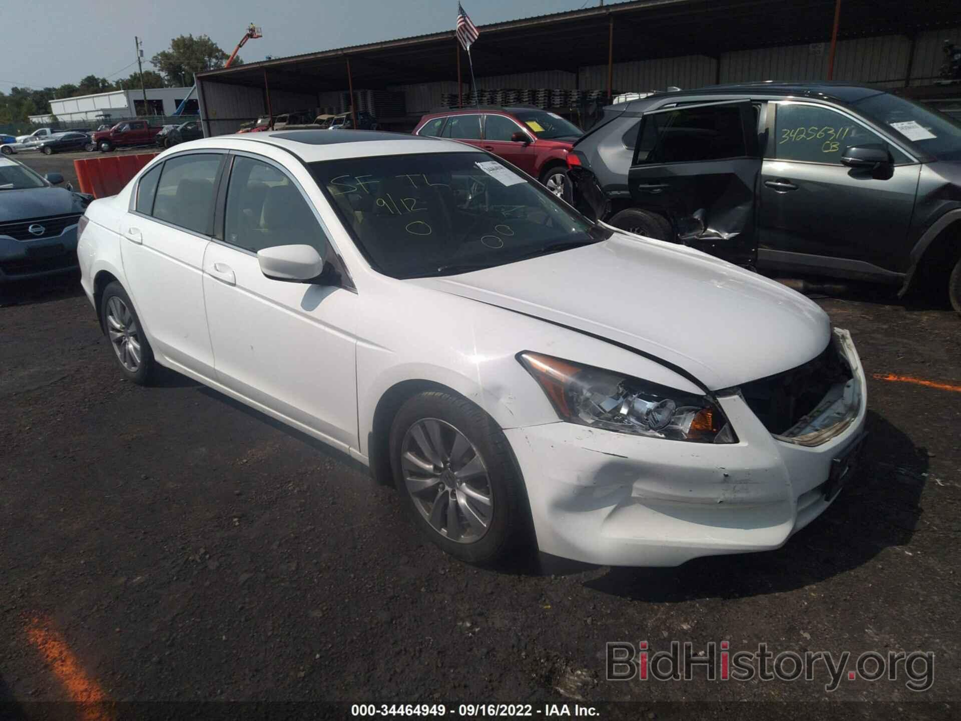 Photo 1HGCP2F88CA065535 - HONDA ACCORD SDN 2012