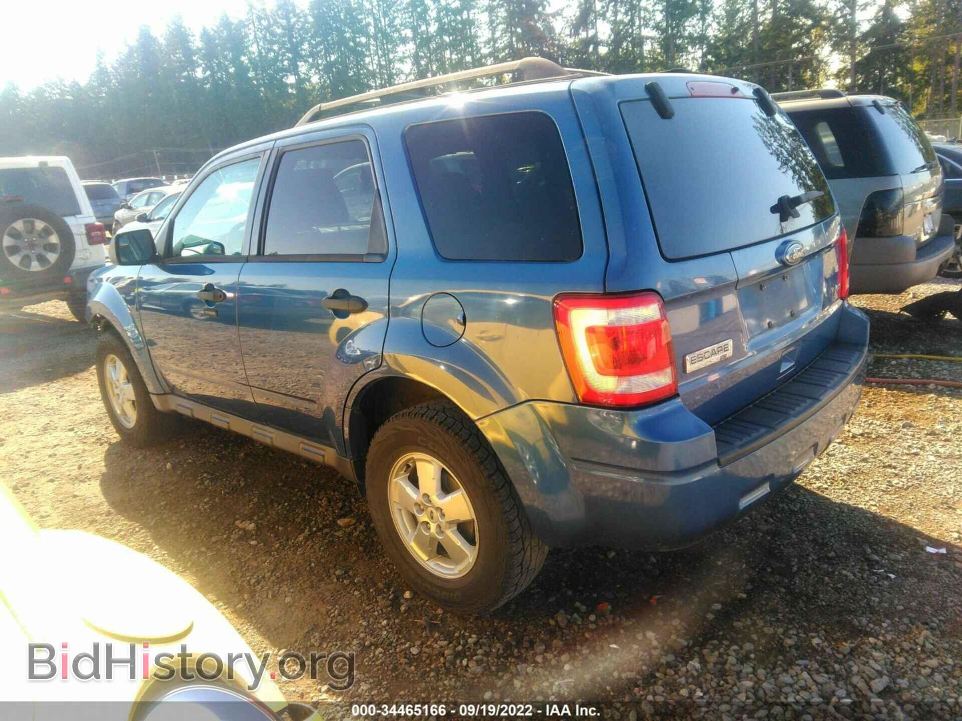 2010 FORD ESCAPE - VIN: 1FMCU9DG3AKA45111 - Photo 3