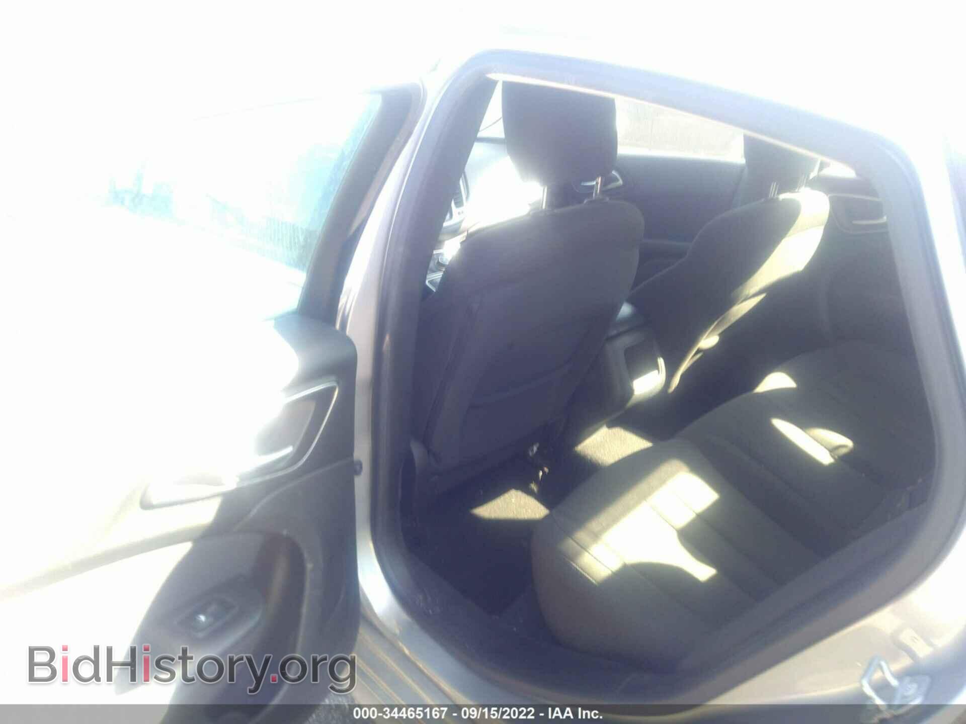 2015 CHRYSLER 200 - VIN: 1C3CCCAB0FN741268 - Photo 8