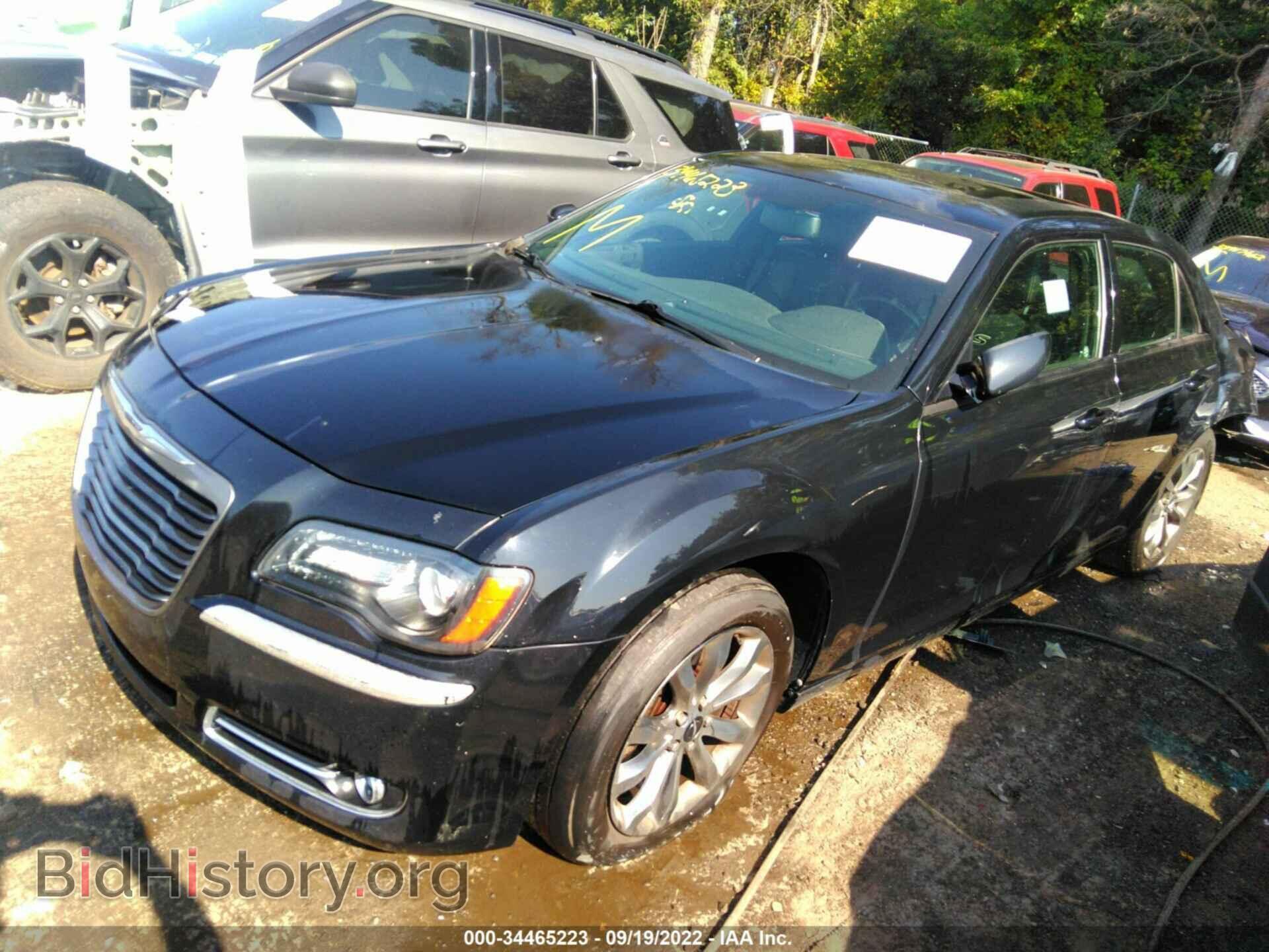 2014 CHRYSLER 300 - VIN: 2C3CCAGG7EH309713 - Фото 2