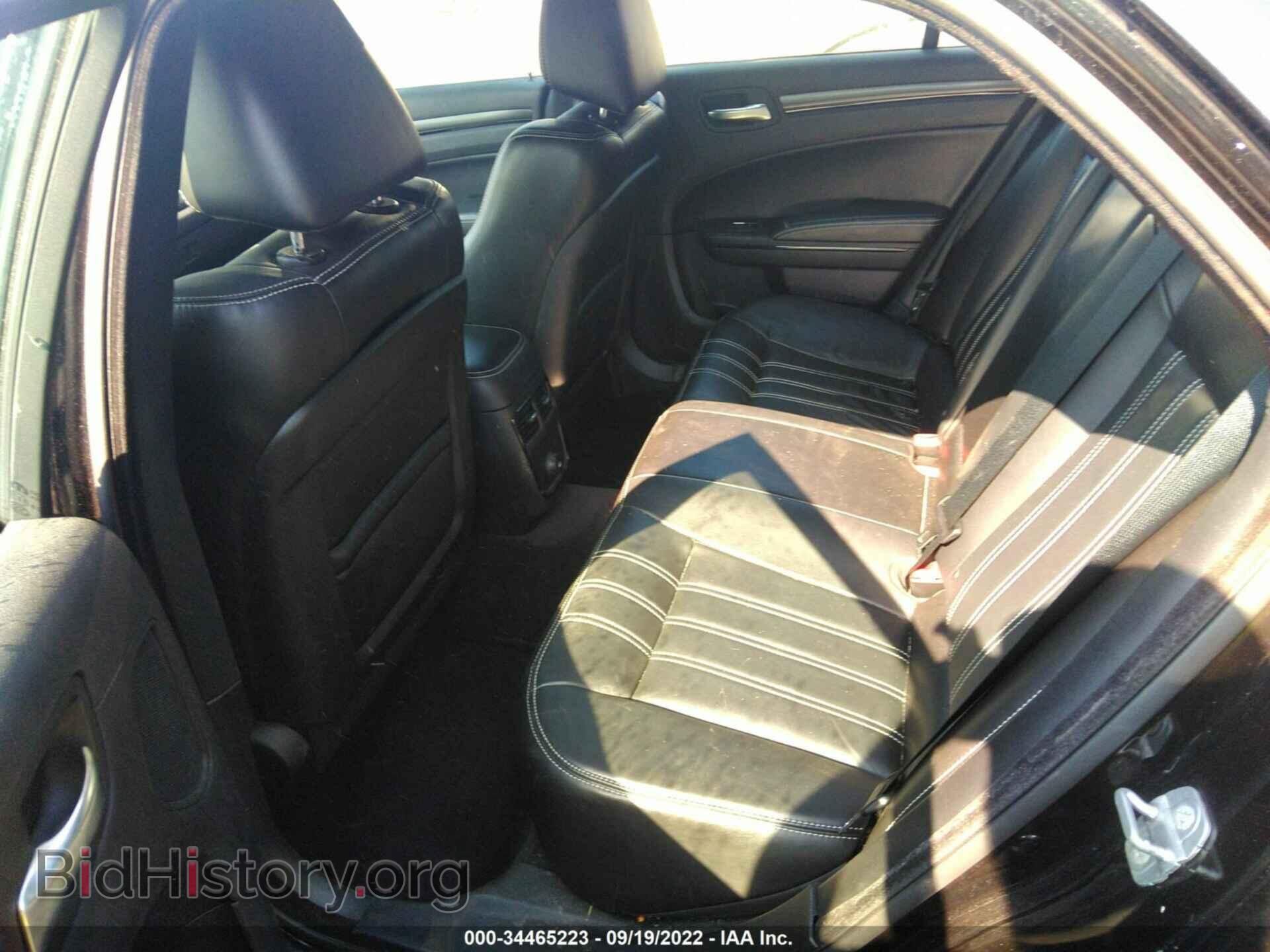 2014 CHRYSLER 300 - VIN: 2C3CCAGG7EH309713 - Фото 8