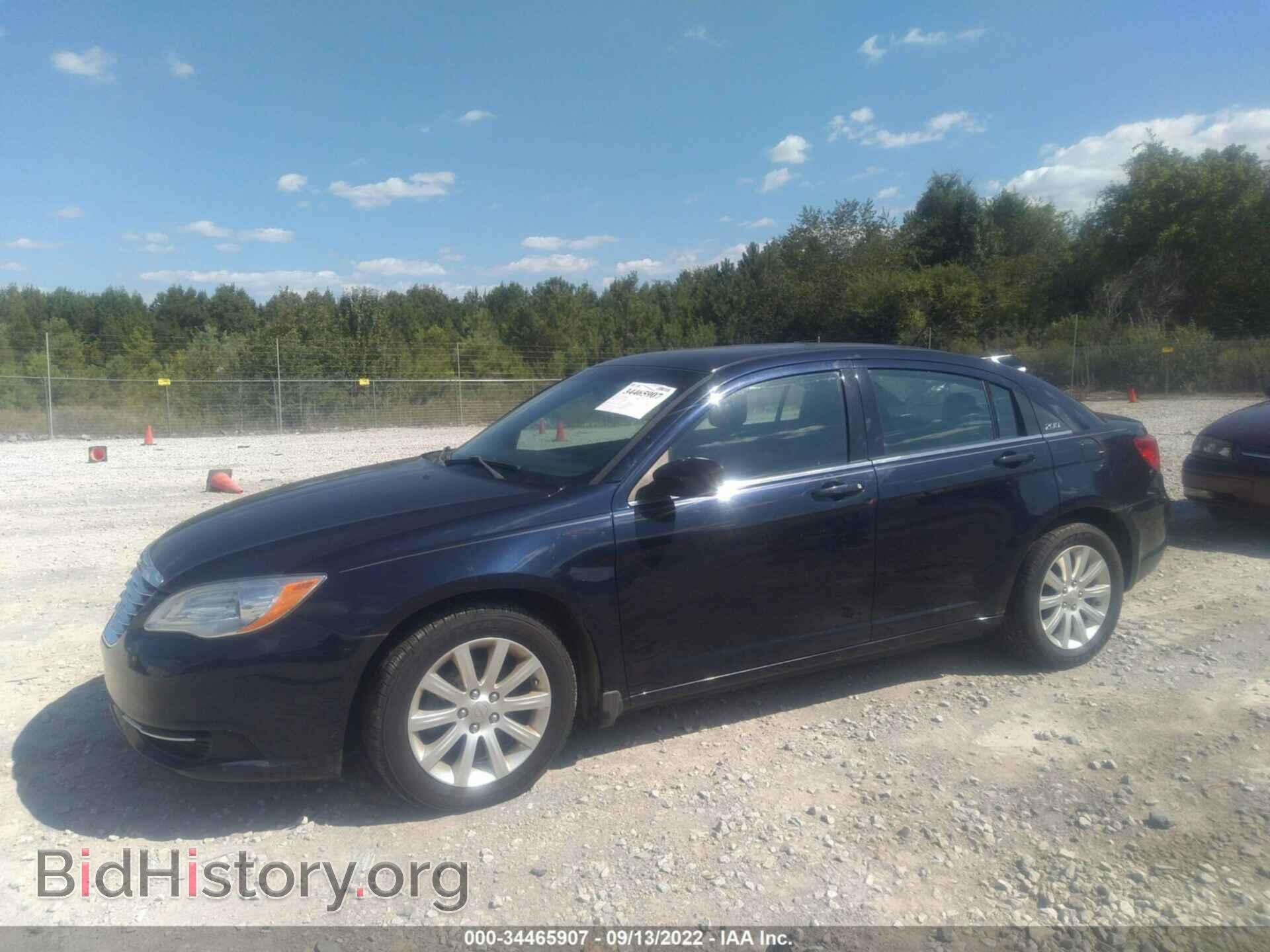 2012 CHRYSLER 200 - VIN: 1C3CCBBBXCN278687 - Фото 2