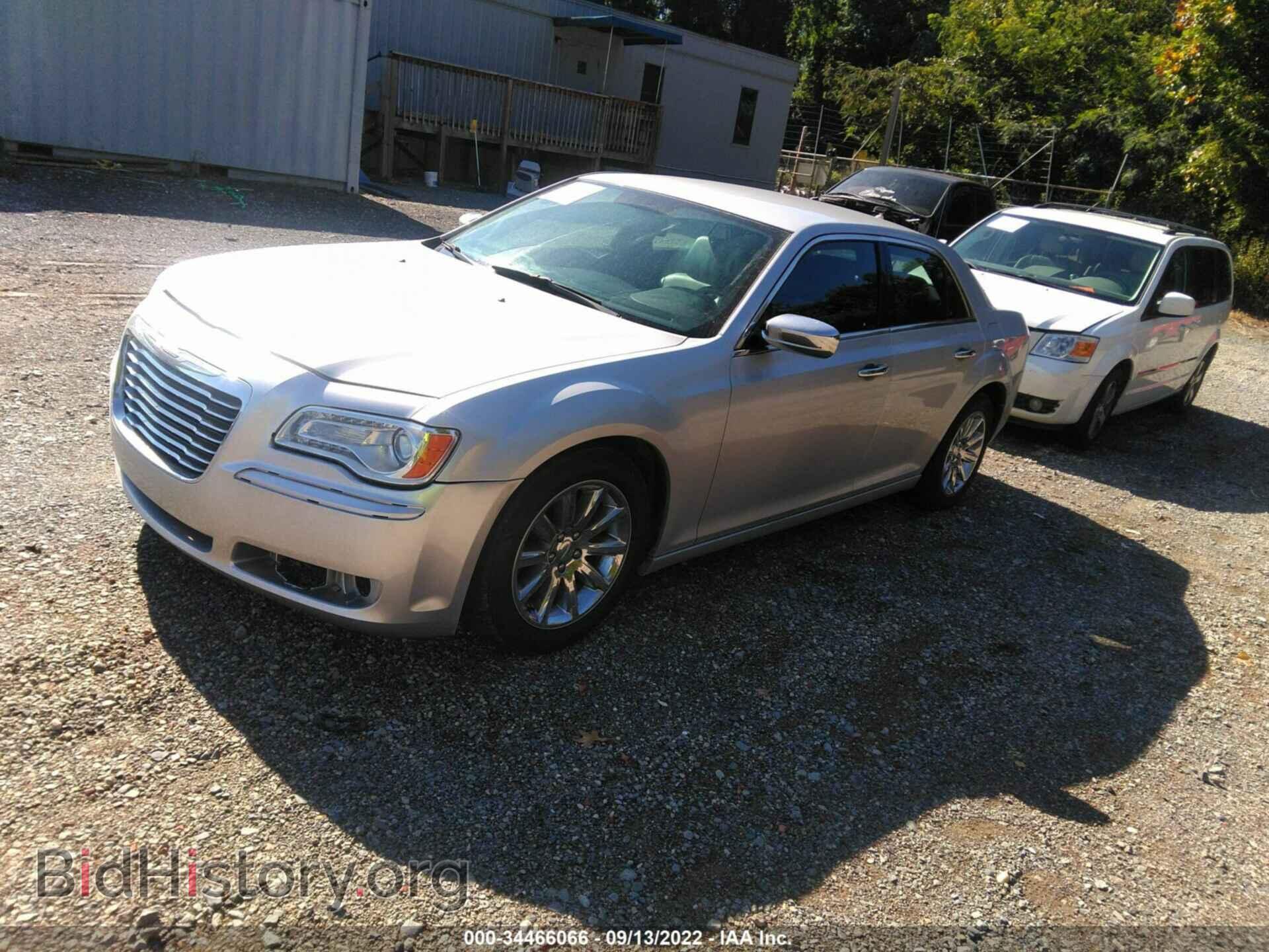 2012 CHRYSLER 300 - VIN: 2C3CCACG3CH309534 - Фото 2