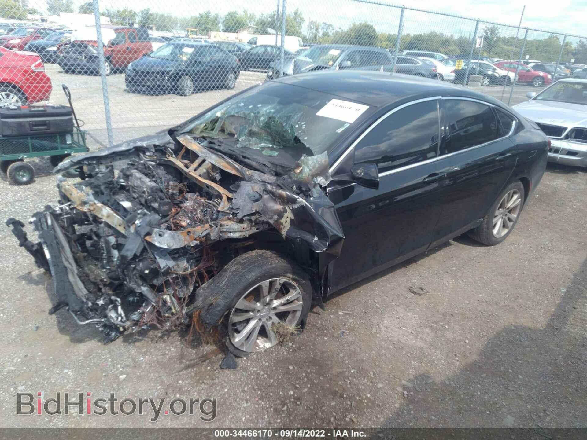 2016 CHRYSLER 200 - VIN: 1C3CCCAB6GN186294 - Фото 2