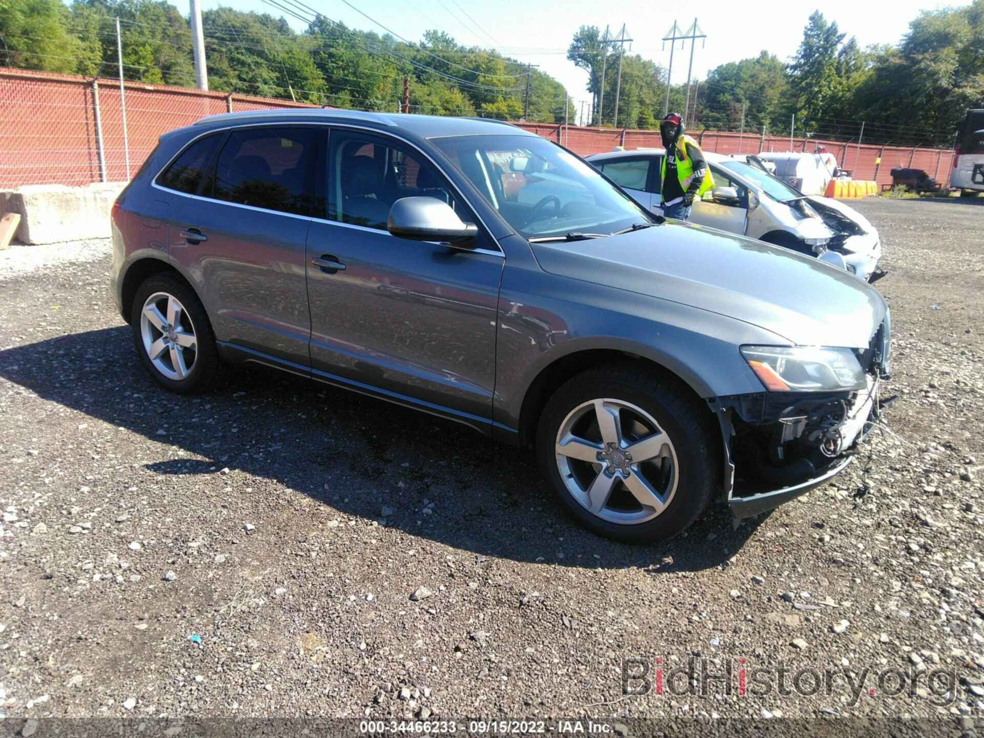 Фотография WA1LFAFP9CA138988 - AUDI Q5 2012