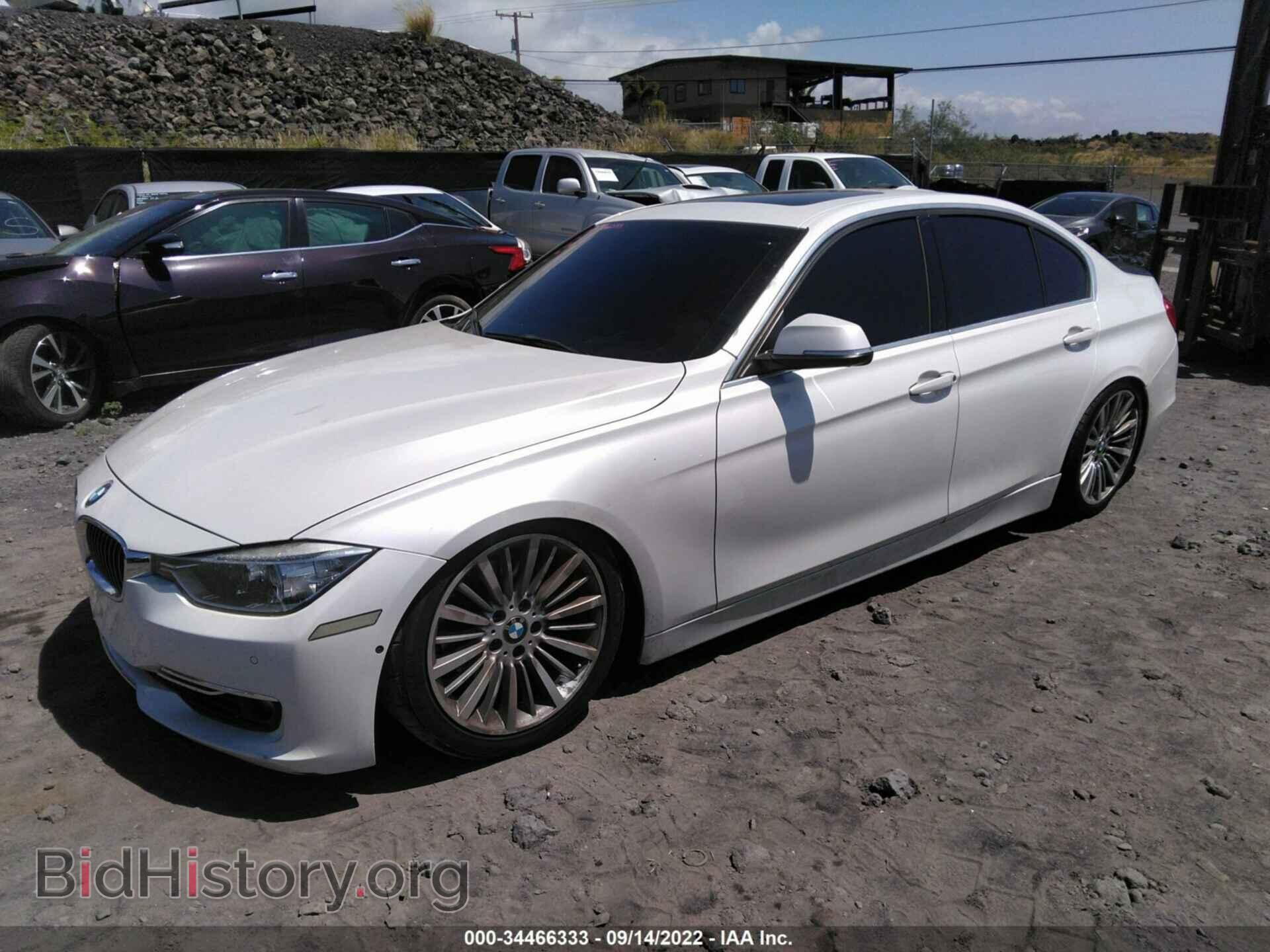 2012 BMW 3 SERIES - VIN: WBA3A5C57CF452721 - Фото 2