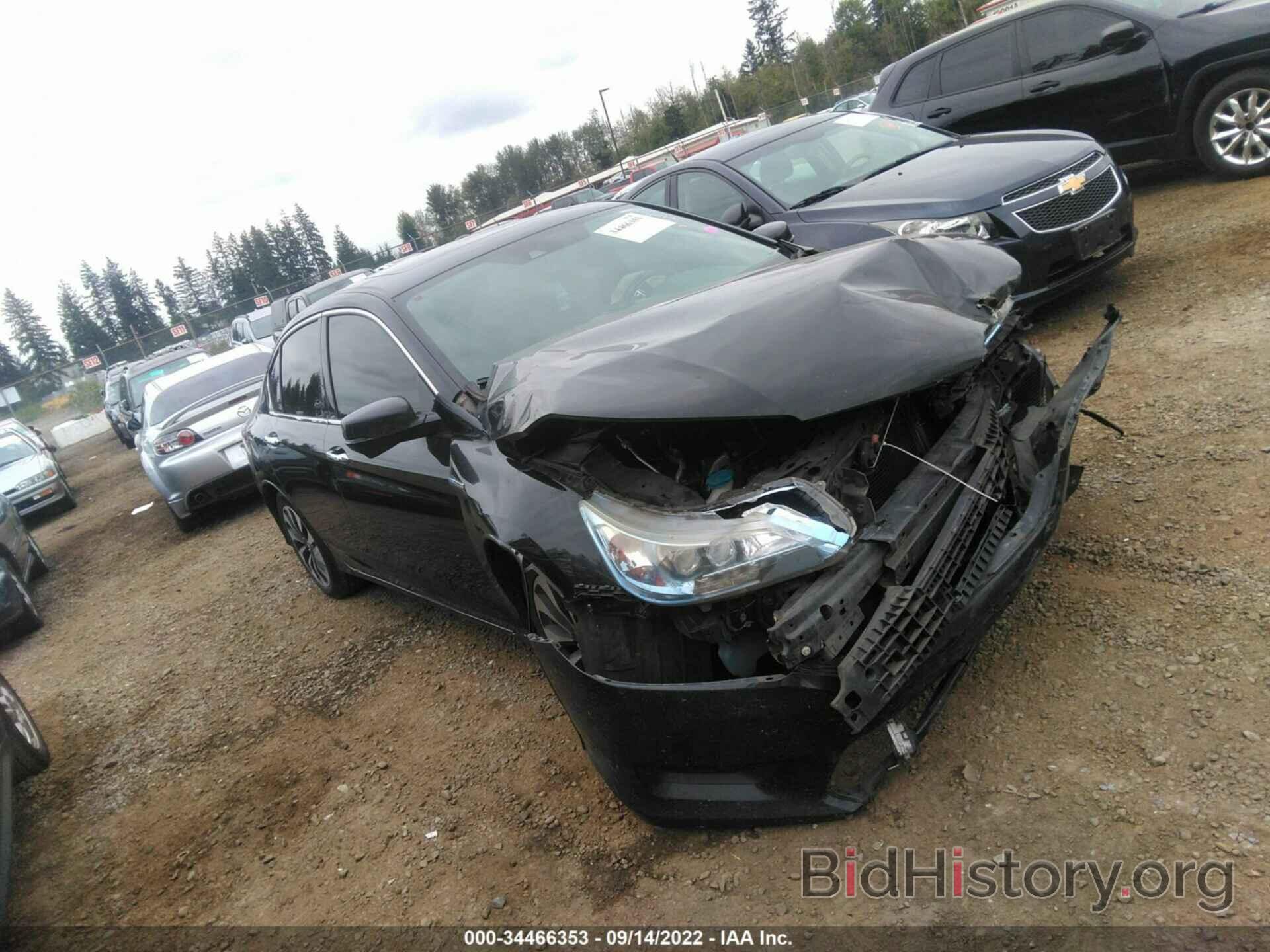 Photo 1HGCR6F77FA014377 - HONDA ACCORD HYBRID 2015