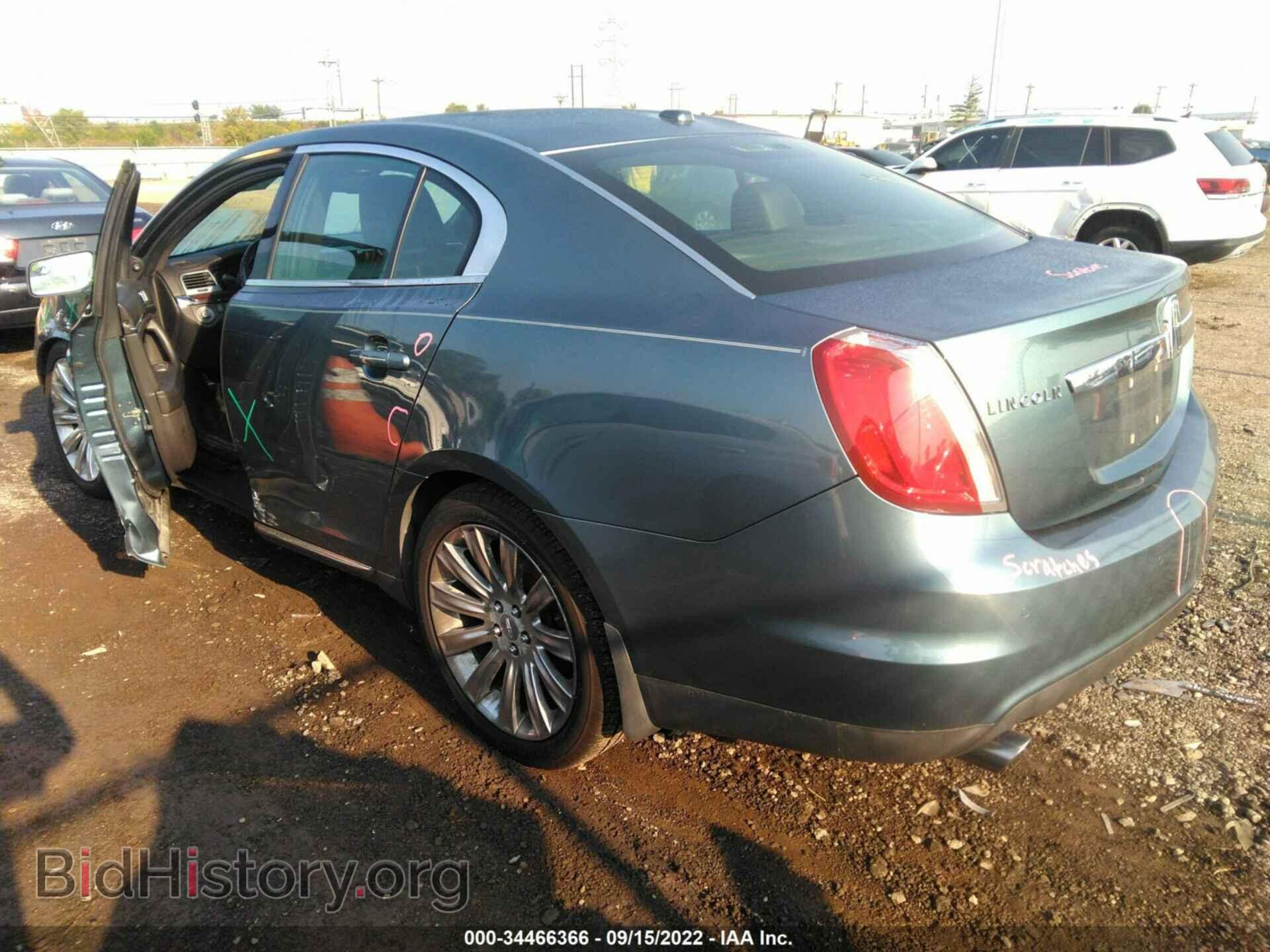 2010 LINCOLN MKS - VIN: 1LNHL9FT4AG607636 - Фото 3