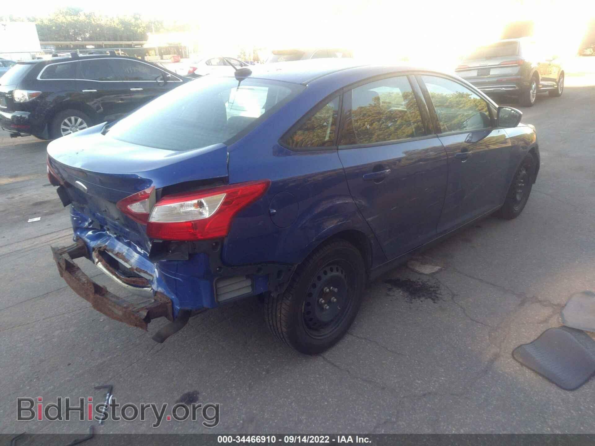 2012 FORD FOCUS - VIN: 1FAHP3F22CL310071 - Photo 4