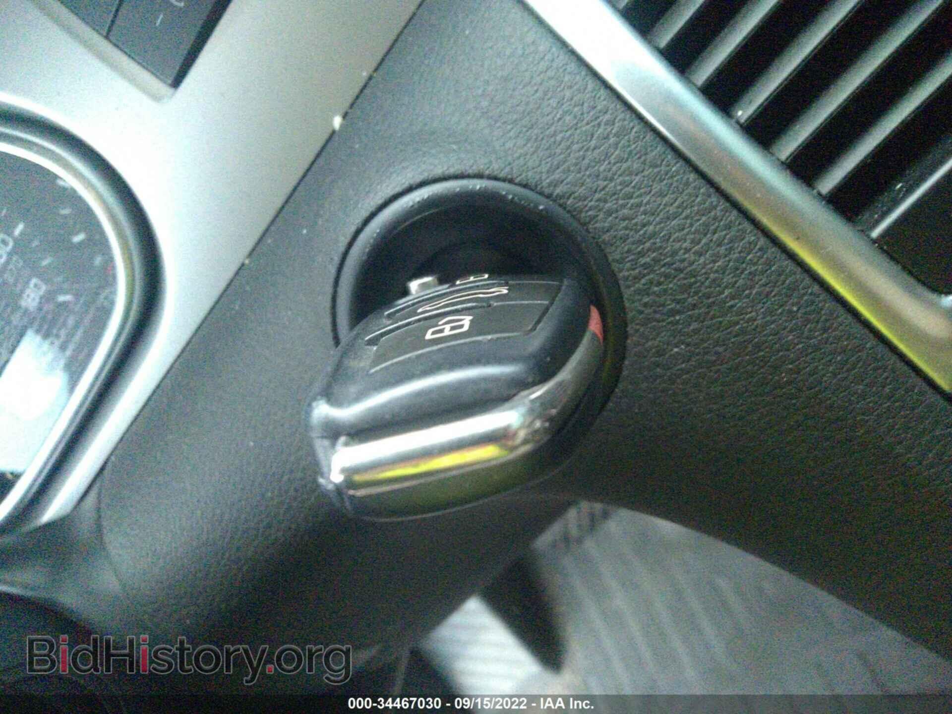2012 AUDI Q7 - VIN: WA1LGAFE3CD003094 - Фото 11