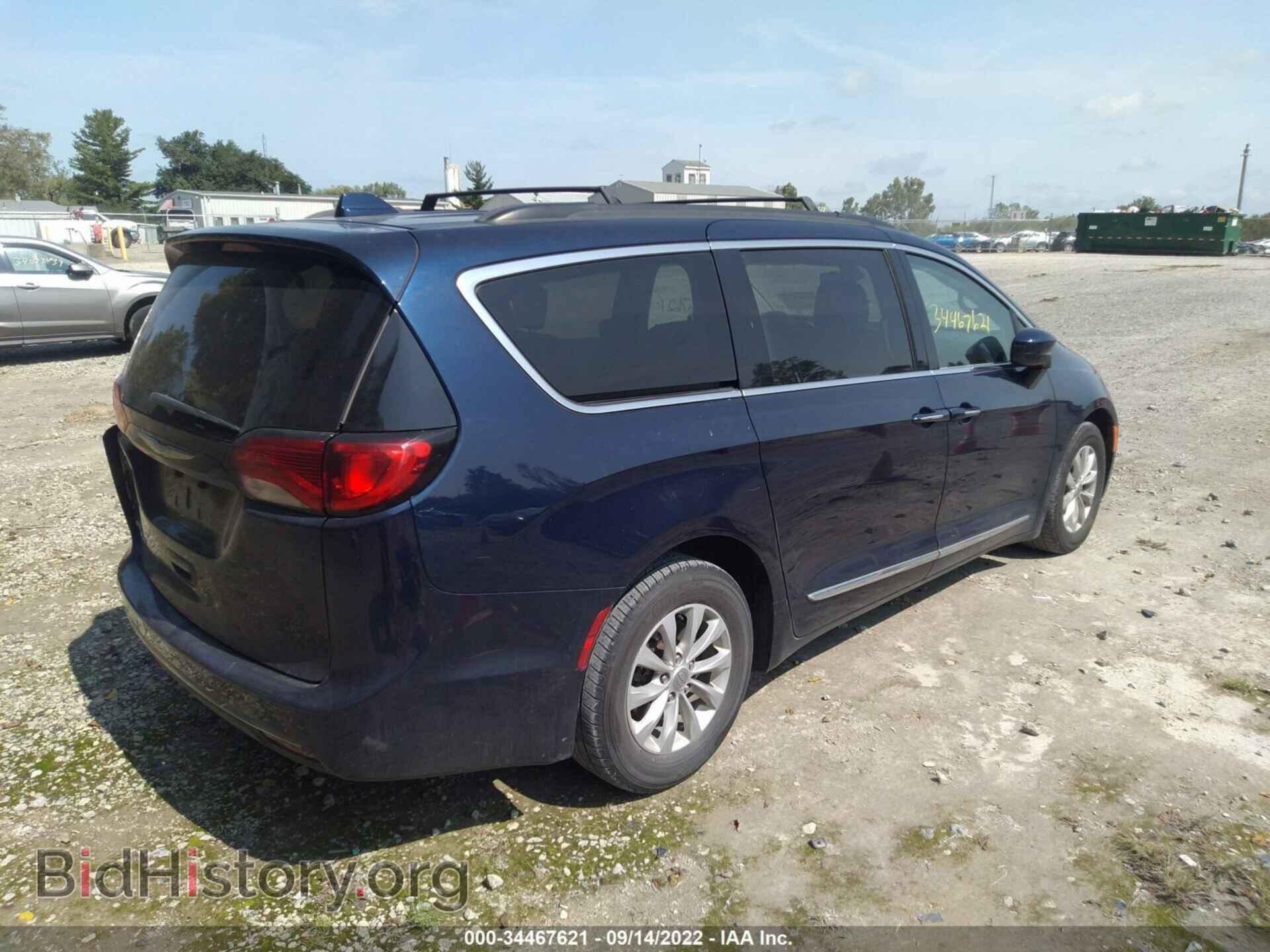 2017 CHRYSLER PACIFICA - VIN: 2C4RC1BG7HR526691 - Фото 4