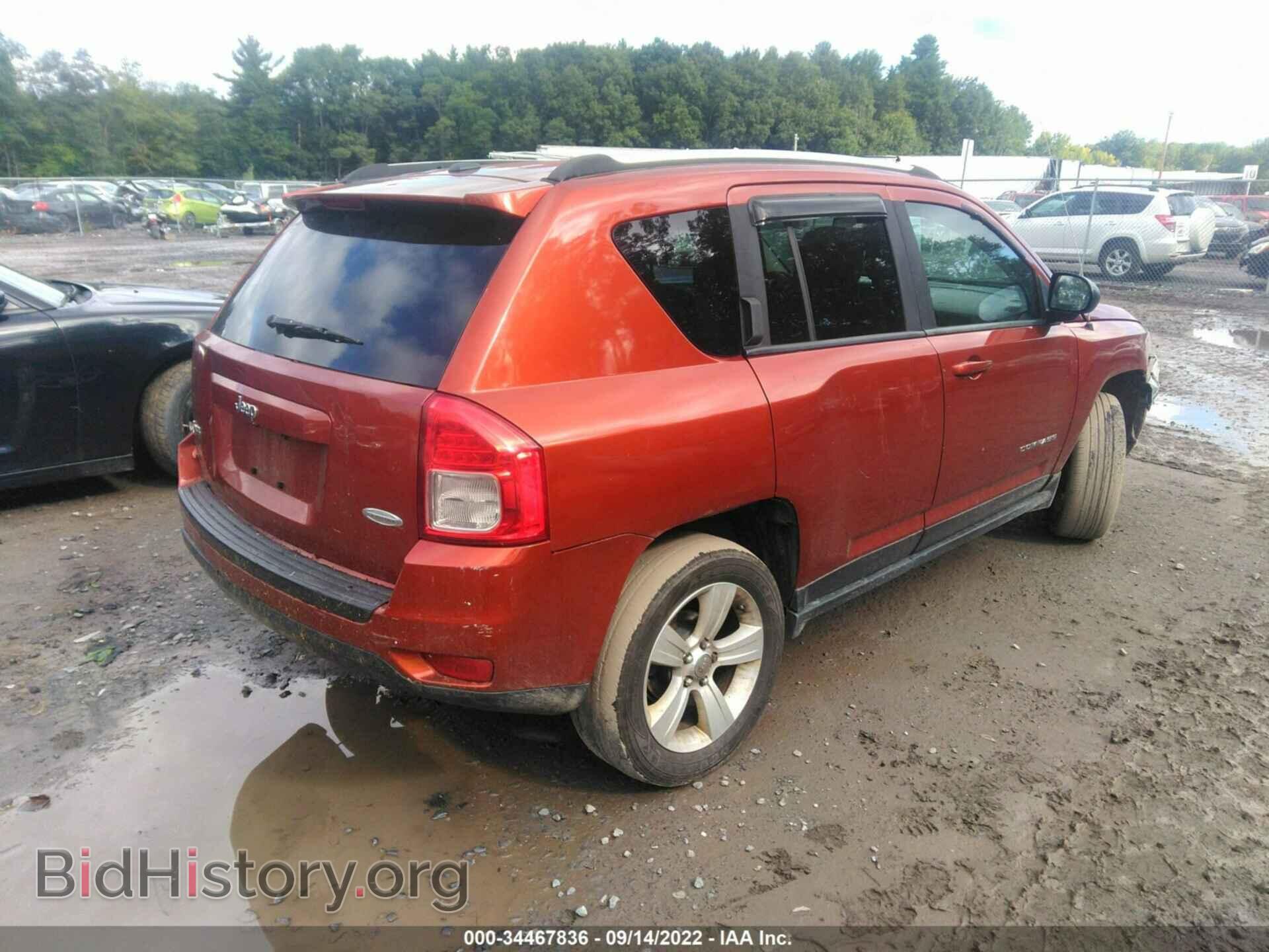 2012 JEEP COMPASS - VIN: 1C4NJDEB0CD567794 - Photo 4