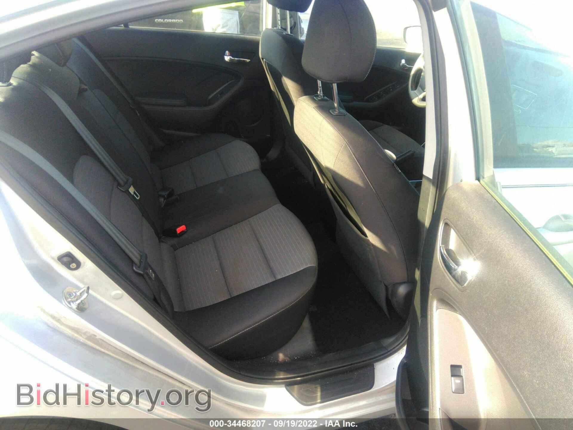 2015 KIA FORTE - VIN: KNAFX4A67F5436000 - Фото 8