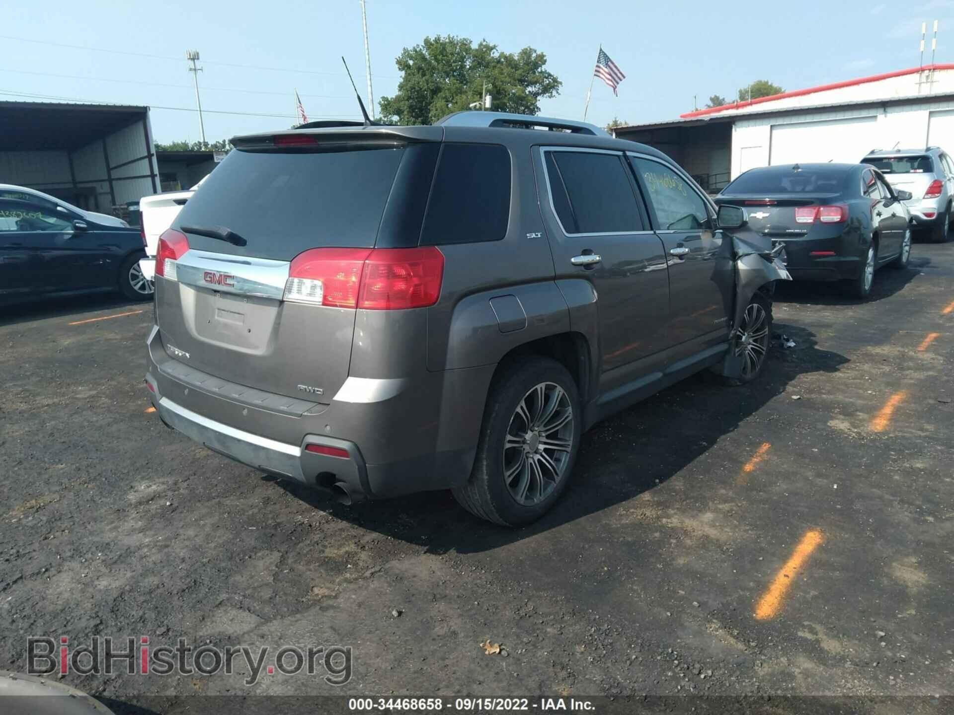 2011 GMC TERRAIN - VIN: 2CTFLXE59B6237180 - Photo 4