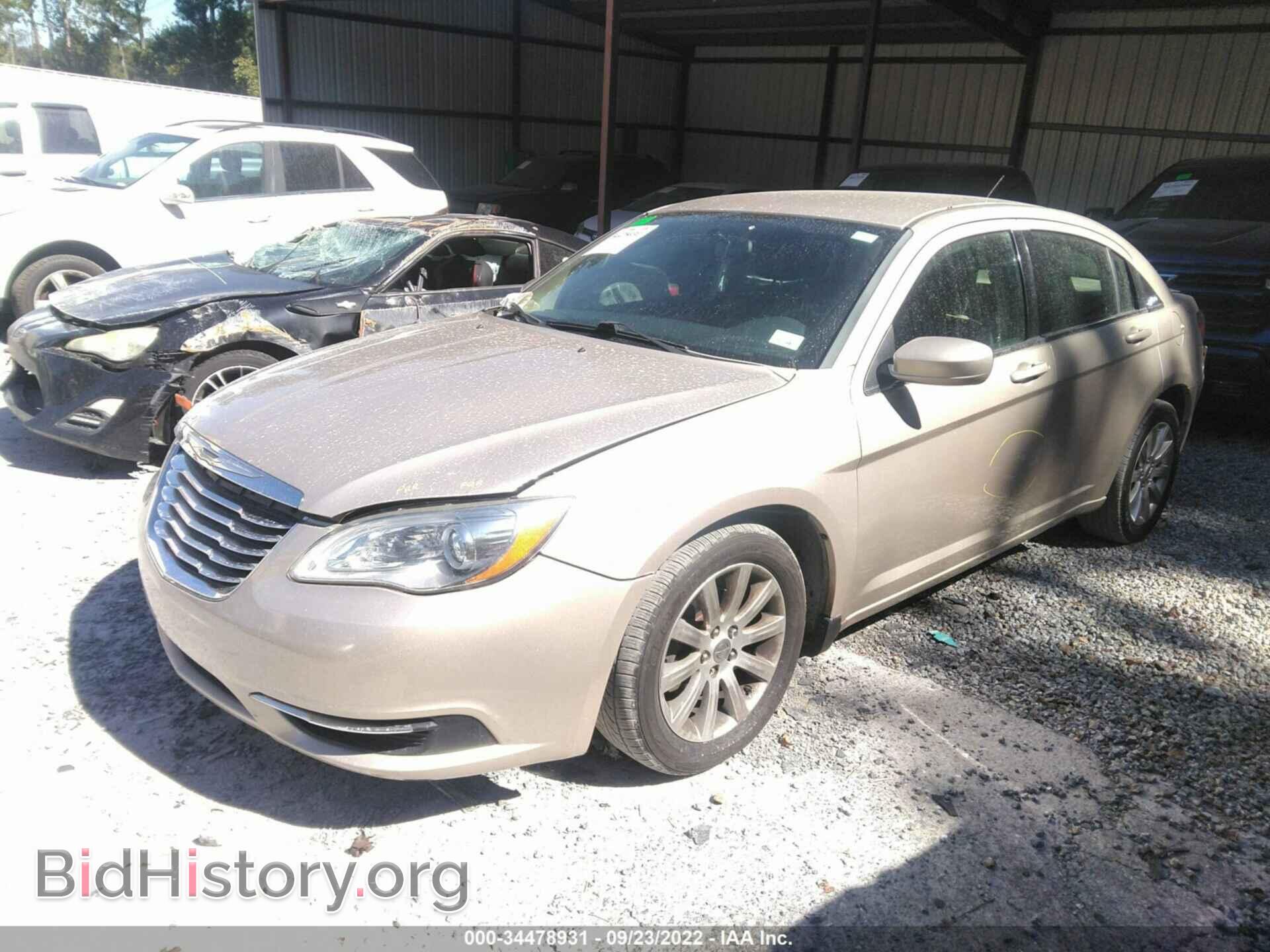 2014 CHRYSLER 200 - VIN: 1C3CCBBG9EN115270 - Фото 2
