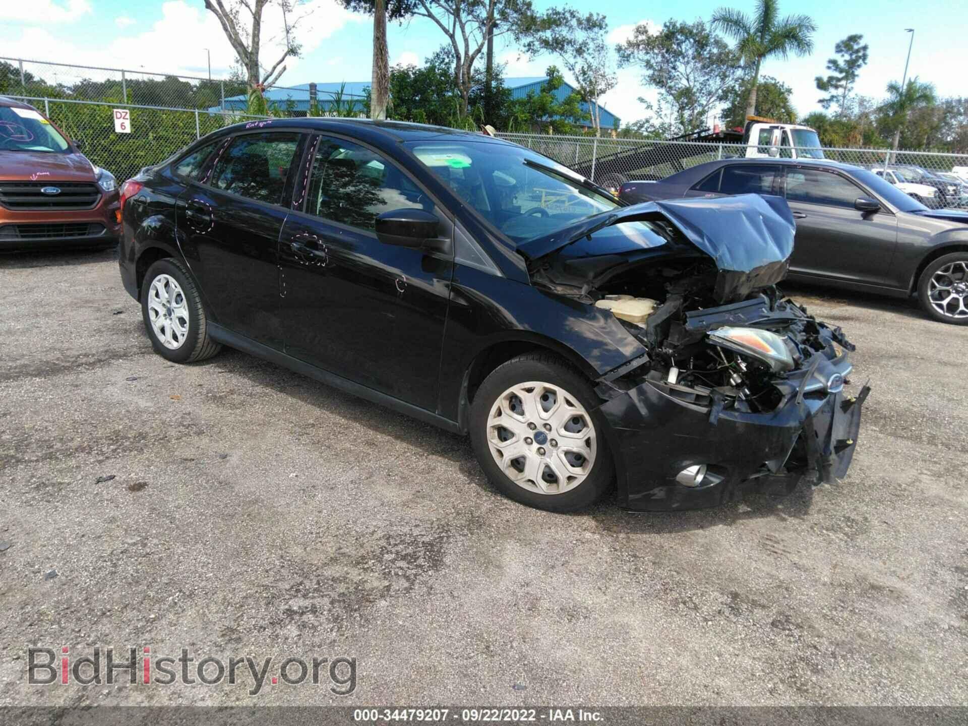 Photo 1FAHP3F20CL270864 - FORD FOCUS 2012