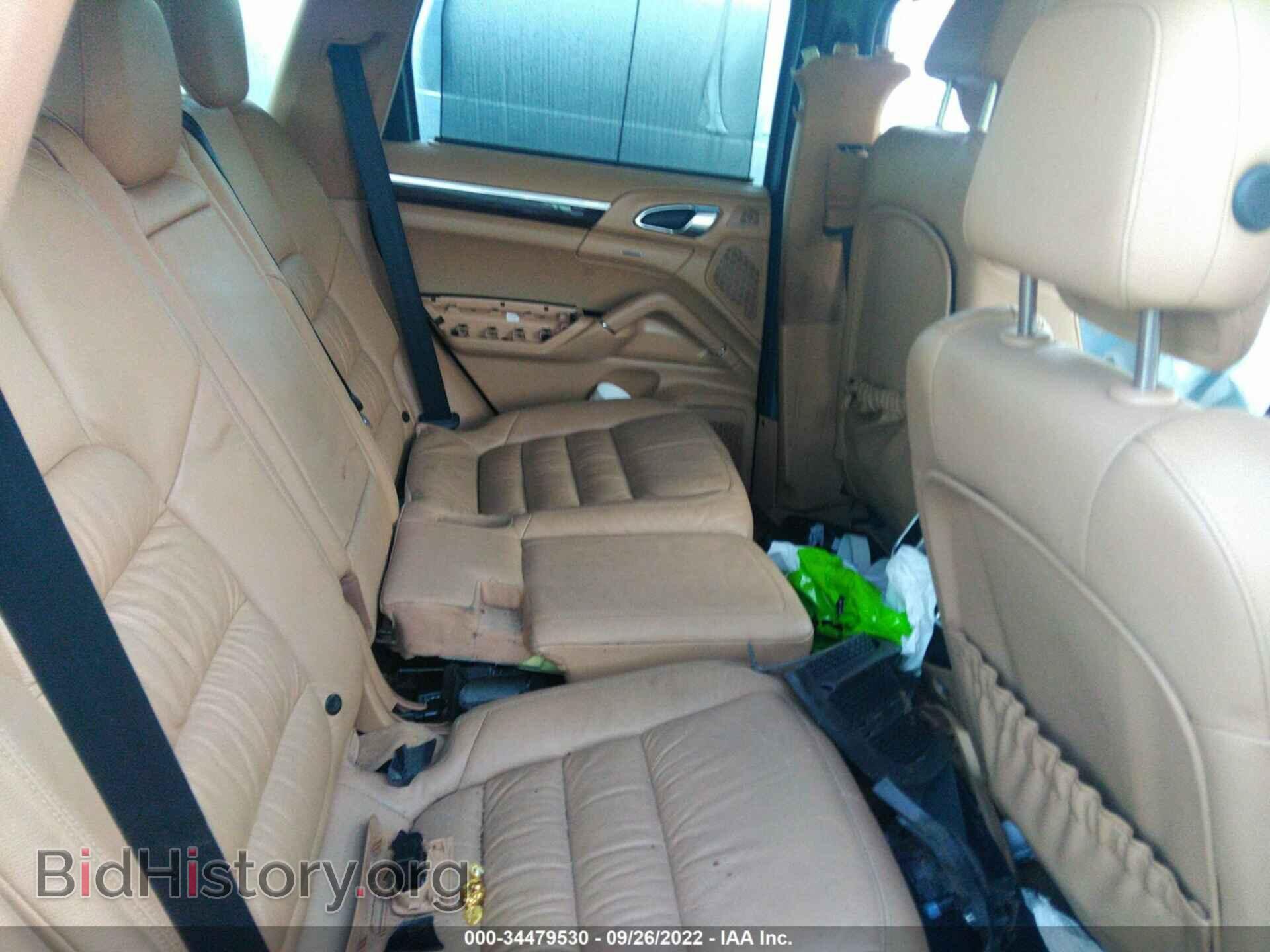 2012 PORSCHE CAYENNE - VIN: WP1AB2A22CLA41662 - Photo 8